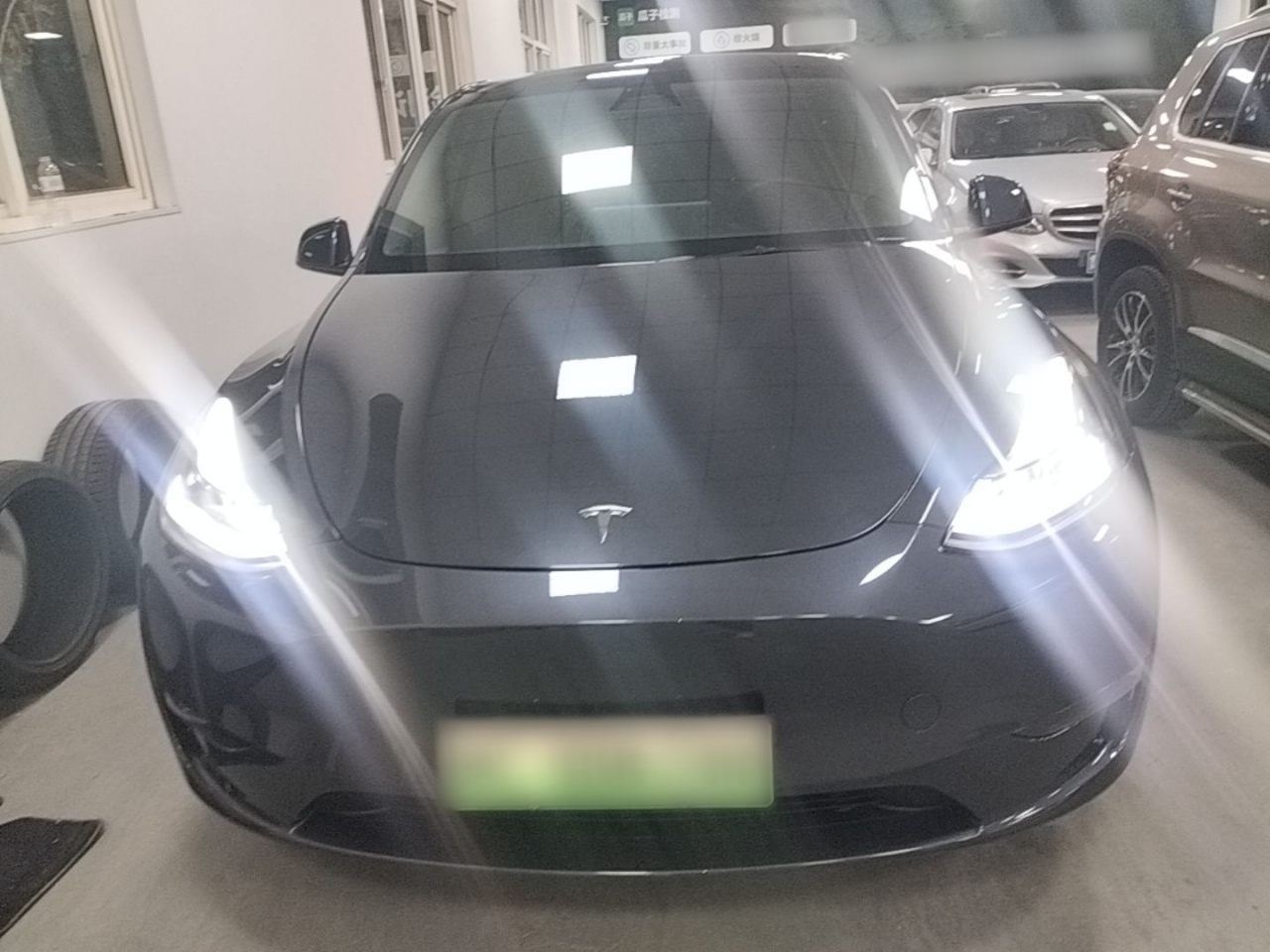 Model Y 2024 Long Range AWD photo 2