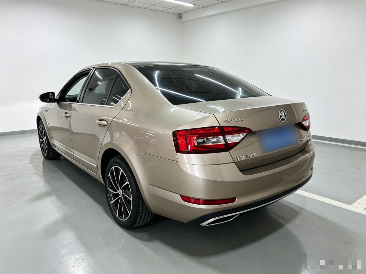 Octavia 2018 TSI280 DSG Luxury photo 4