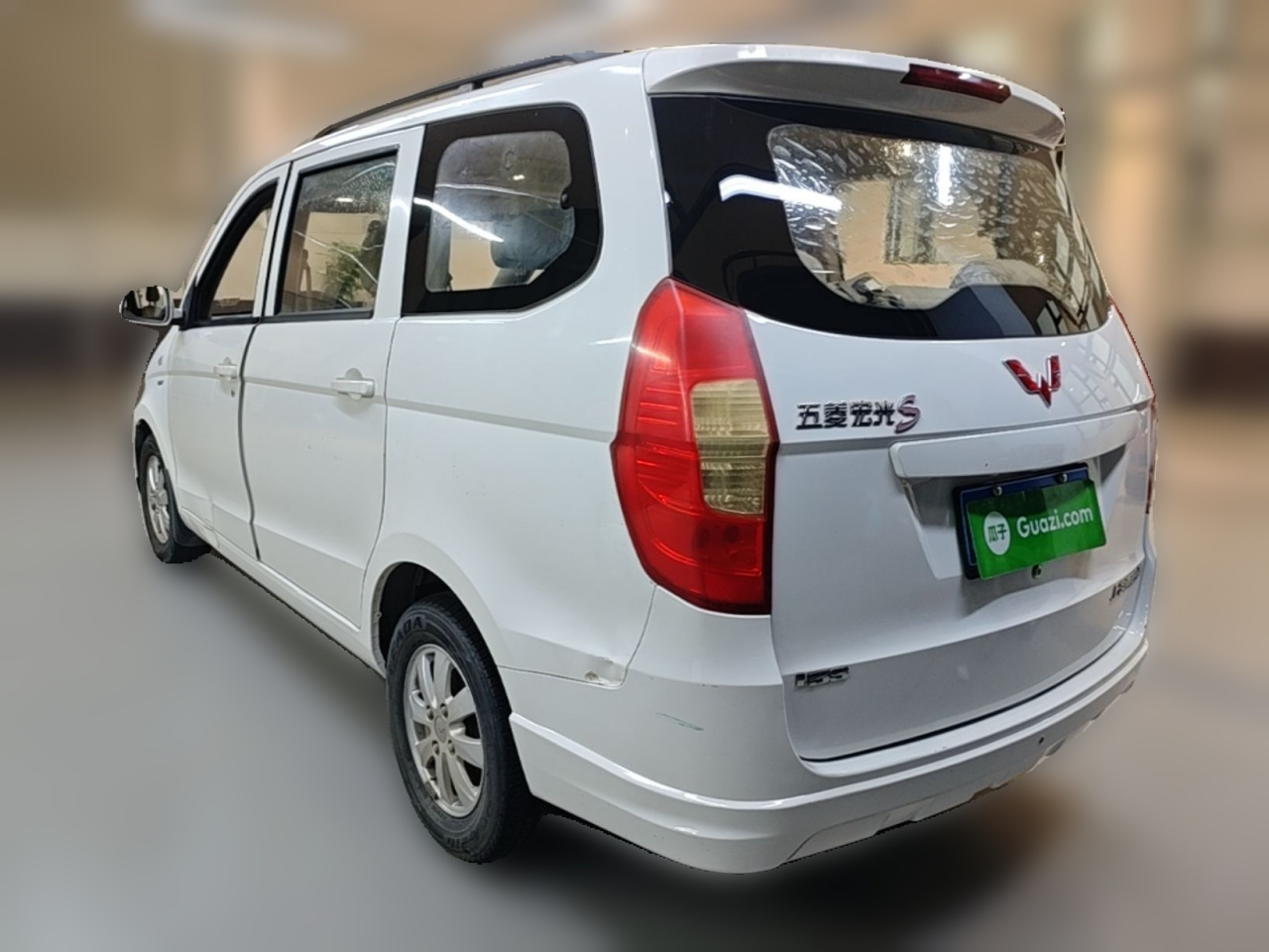 Wuling Hongguang 2016 1.5L Facelift S Comfort photo 4