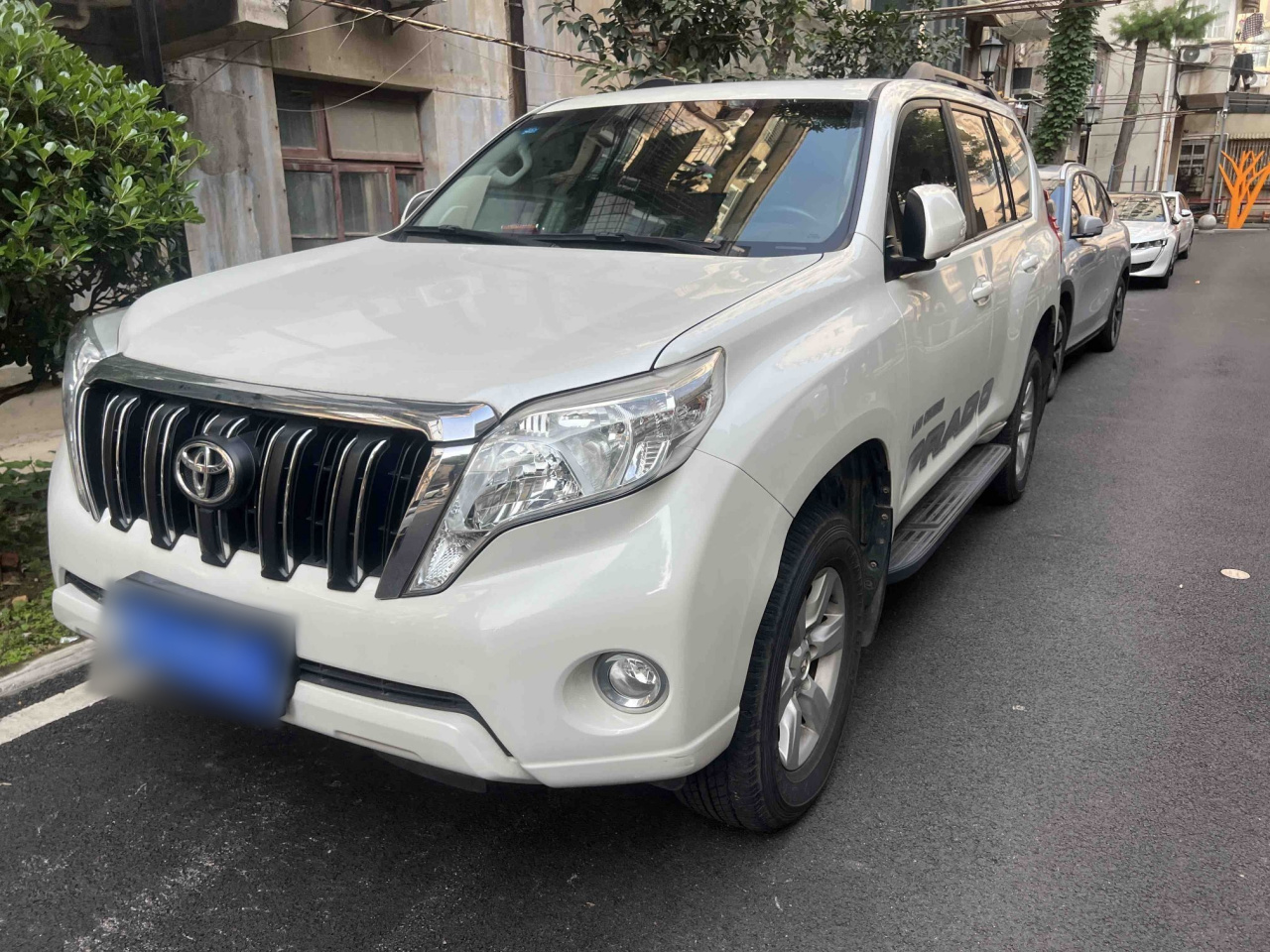 Prado 2016 2.7L AT Standard