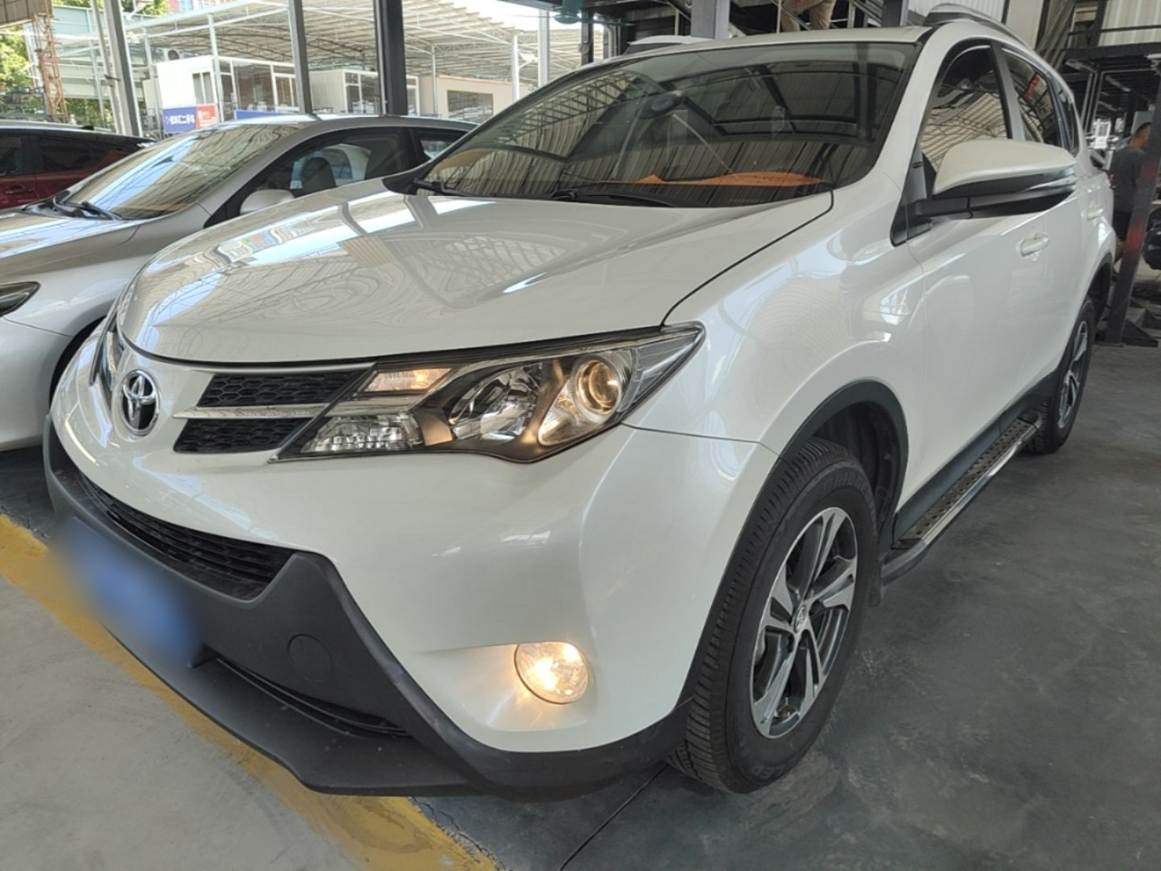 RAV4 2015 2.0L CVT RWD