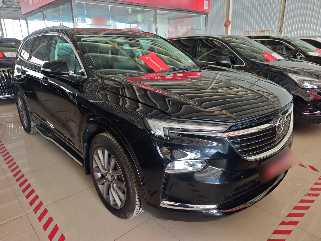 2020 28T AWD Premium photo 3