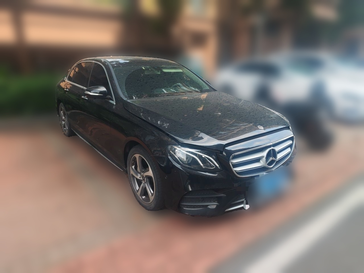 E-Class 2019 E 300 L Sport Luxury photo 3