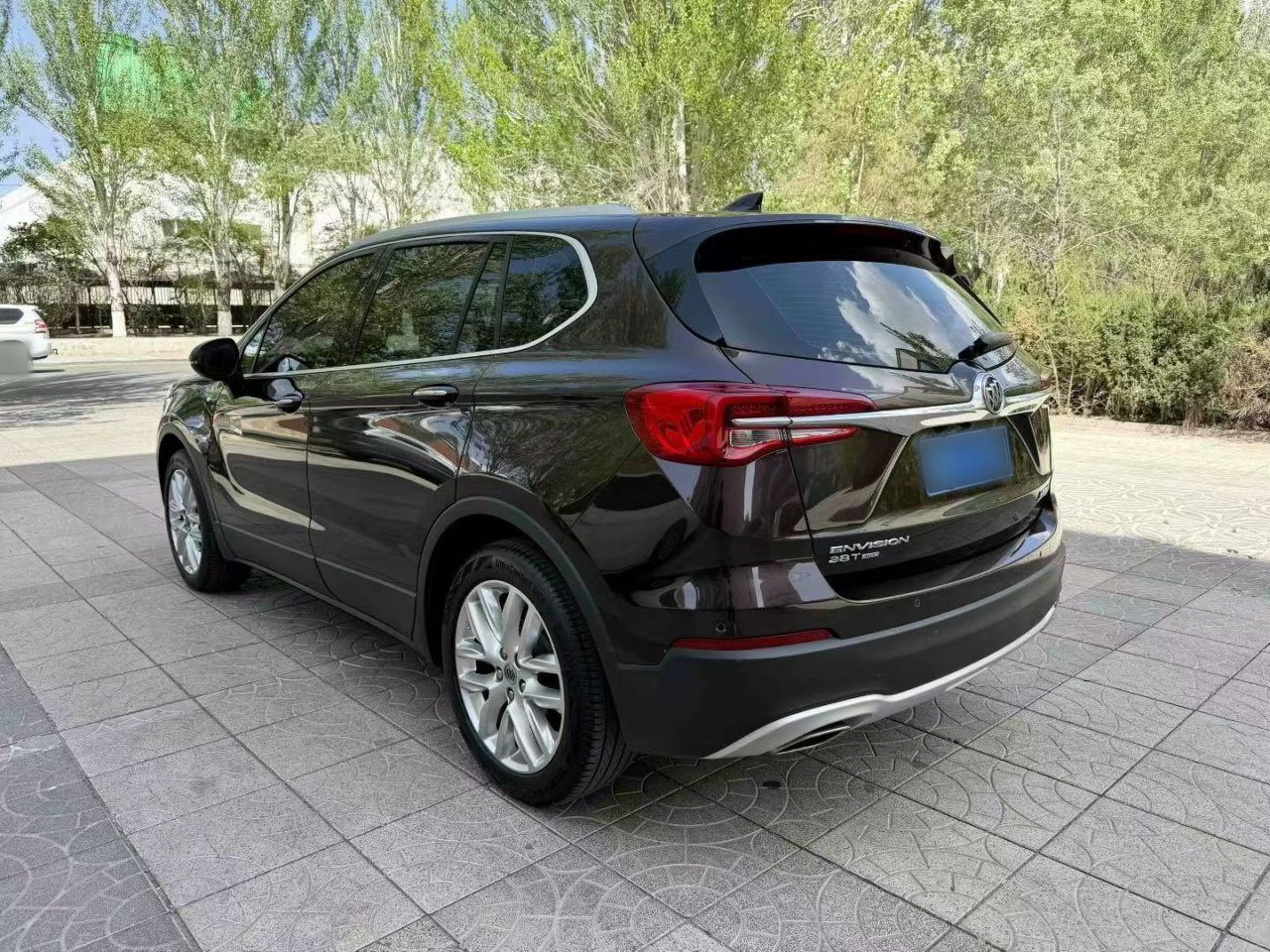 Envision 2020 28T AWD Luxury photo 4