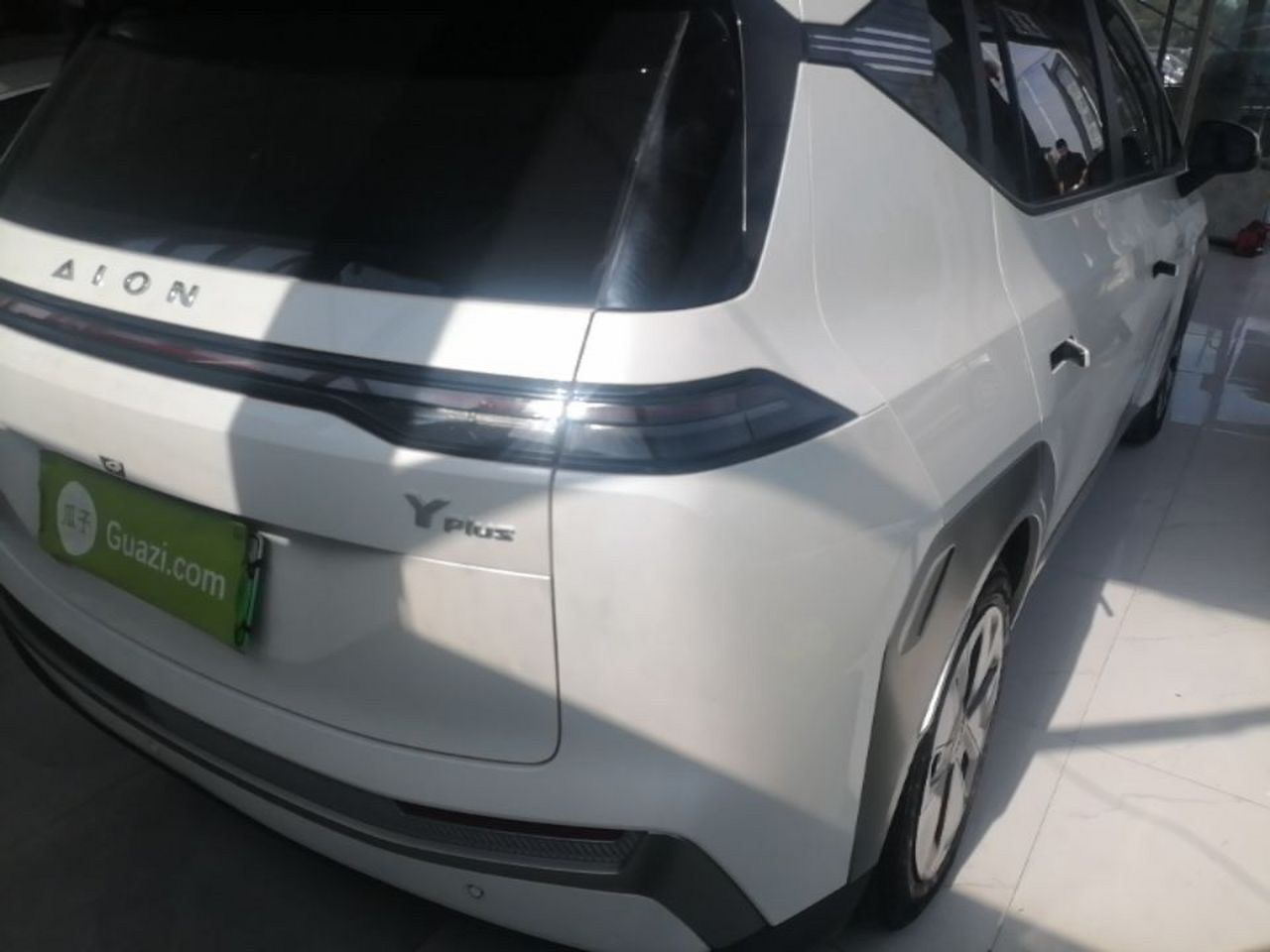 AION Y 2022 Plus 80 photo 2
