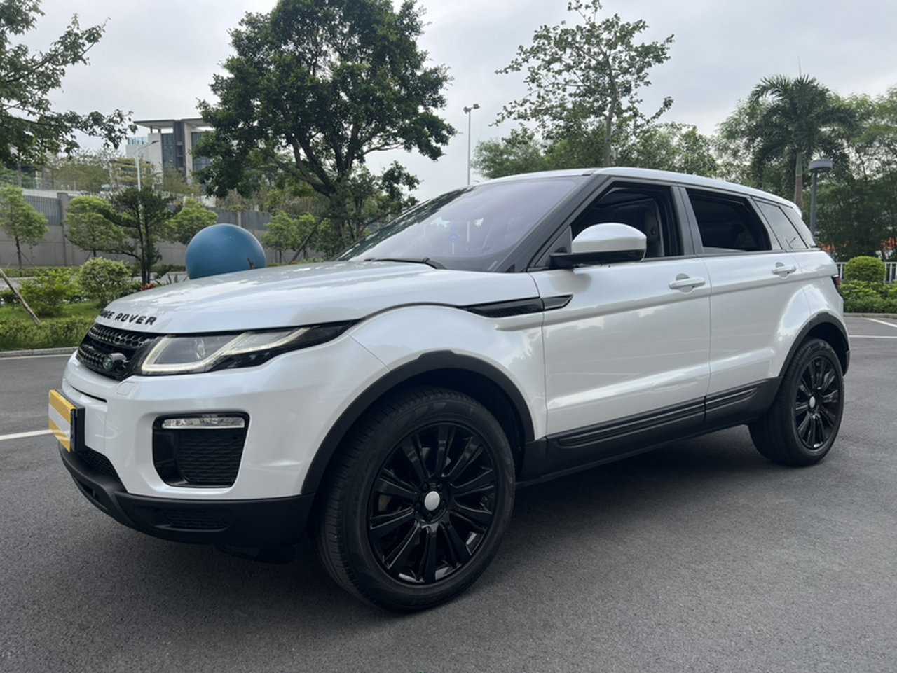 Range Rover Evoque 2017 2.0T SE