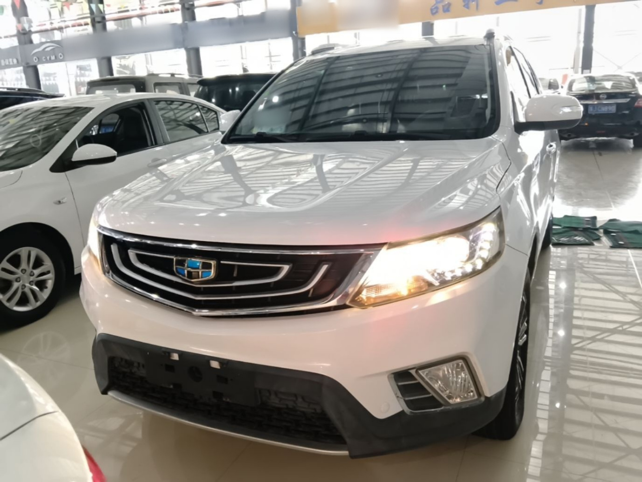 Vision X6 2016 1.8L MT Luxury photo 2