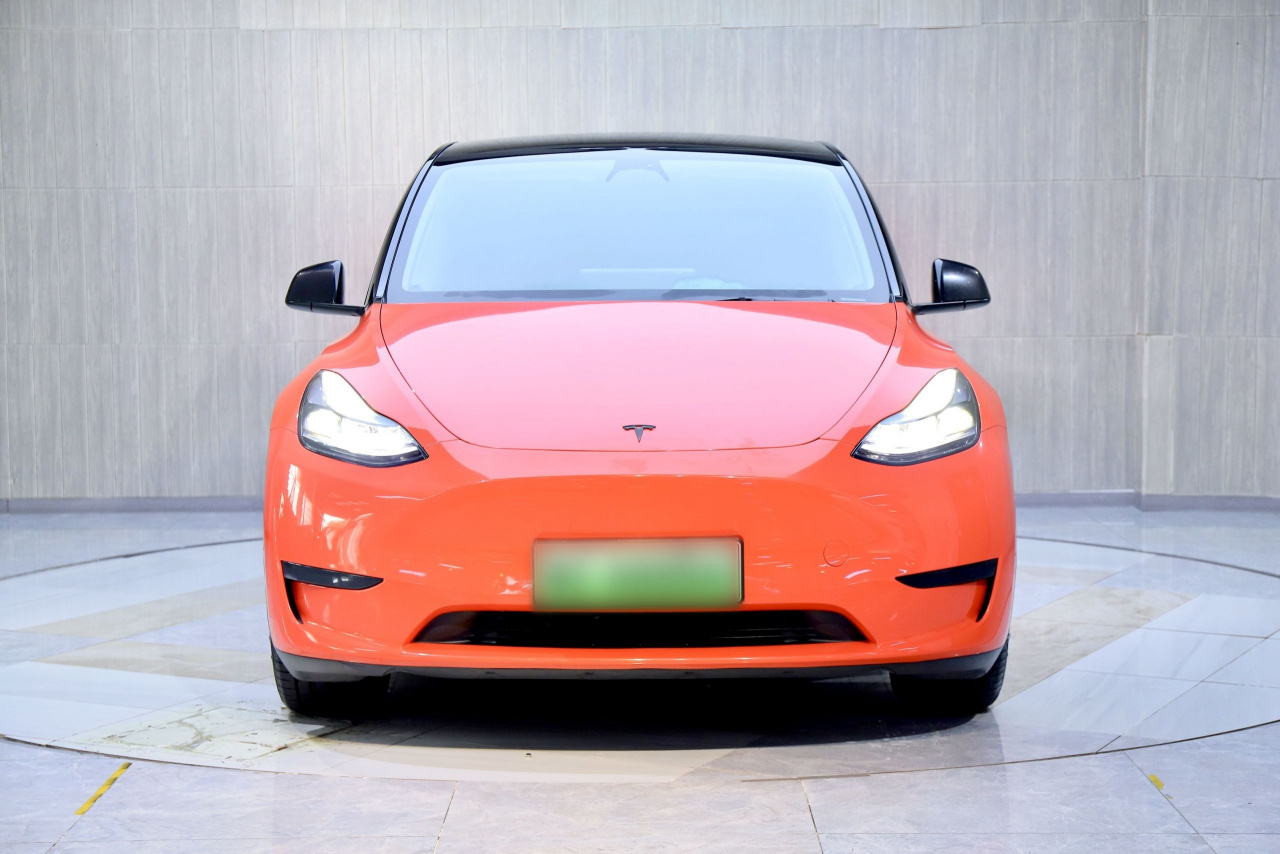 Model Y 2022 Facelift RWD photo 2