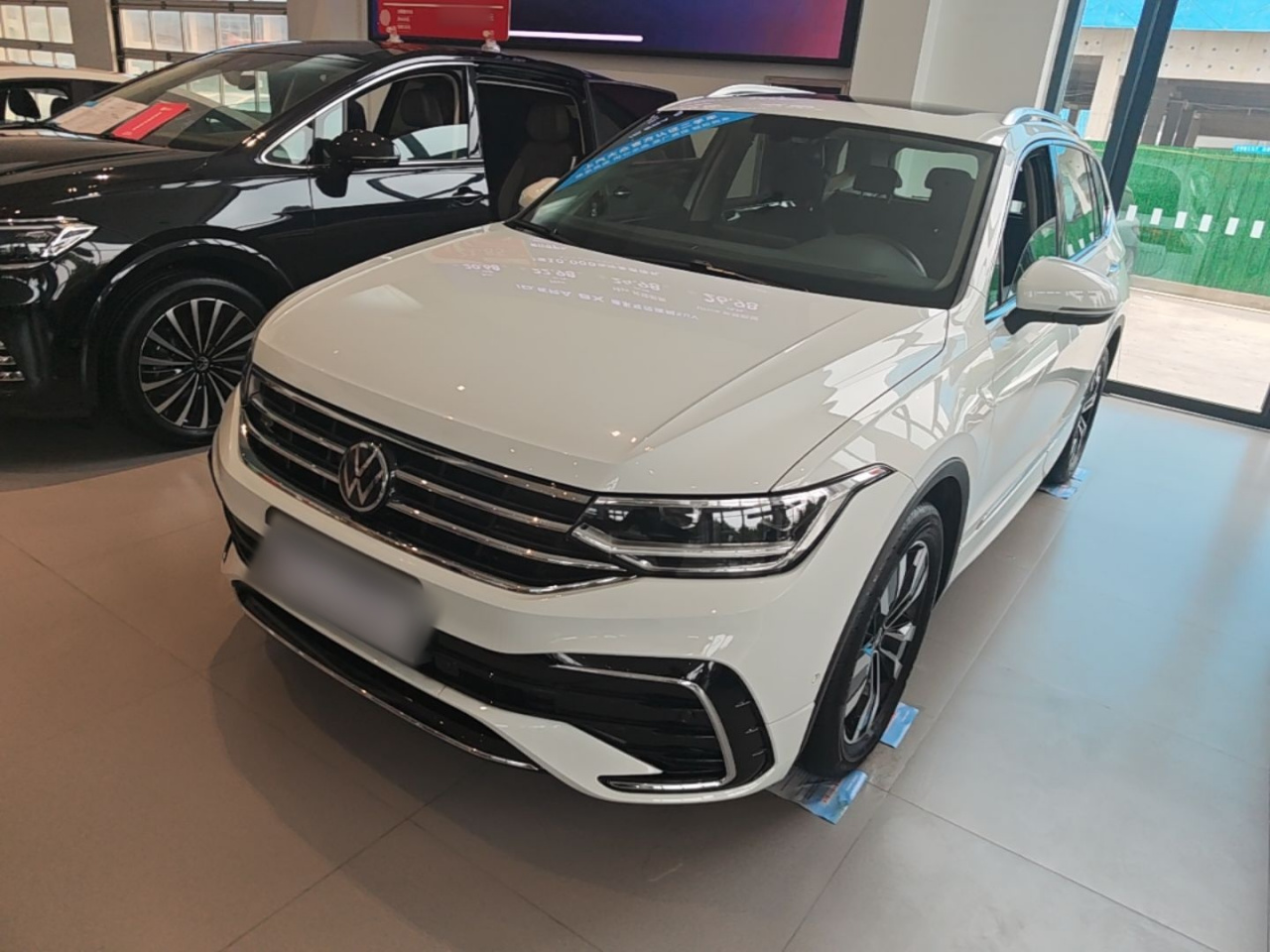 Tiguan L 2024 330TSI AT RWD R-Line
