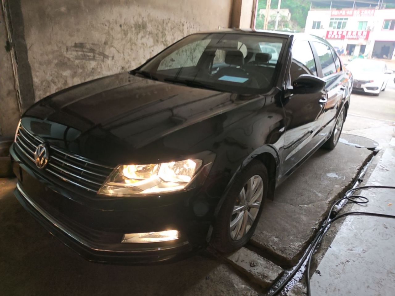 Lavida 2017 1.6L MT Comfort