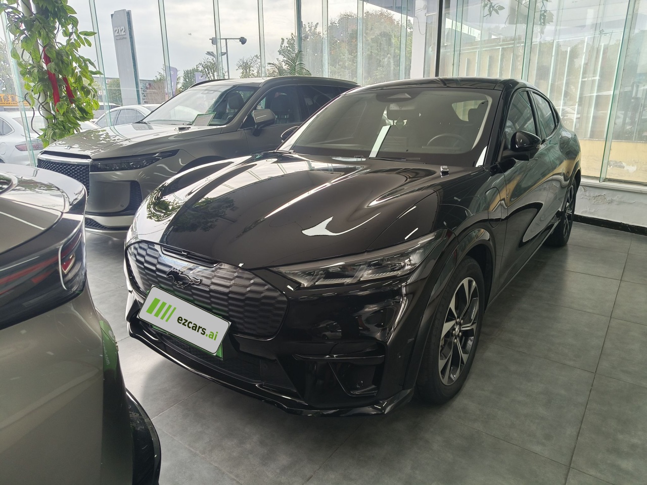 2021 RWD Luxury Long Range