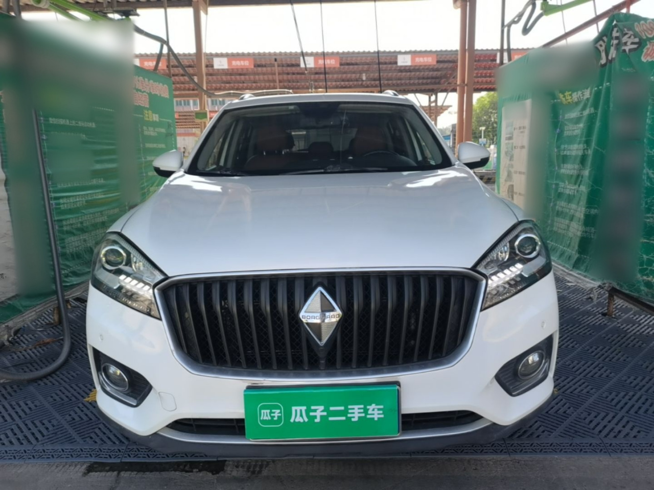 BX7 2016 28T RWD Luxury 5-Seater photo 2