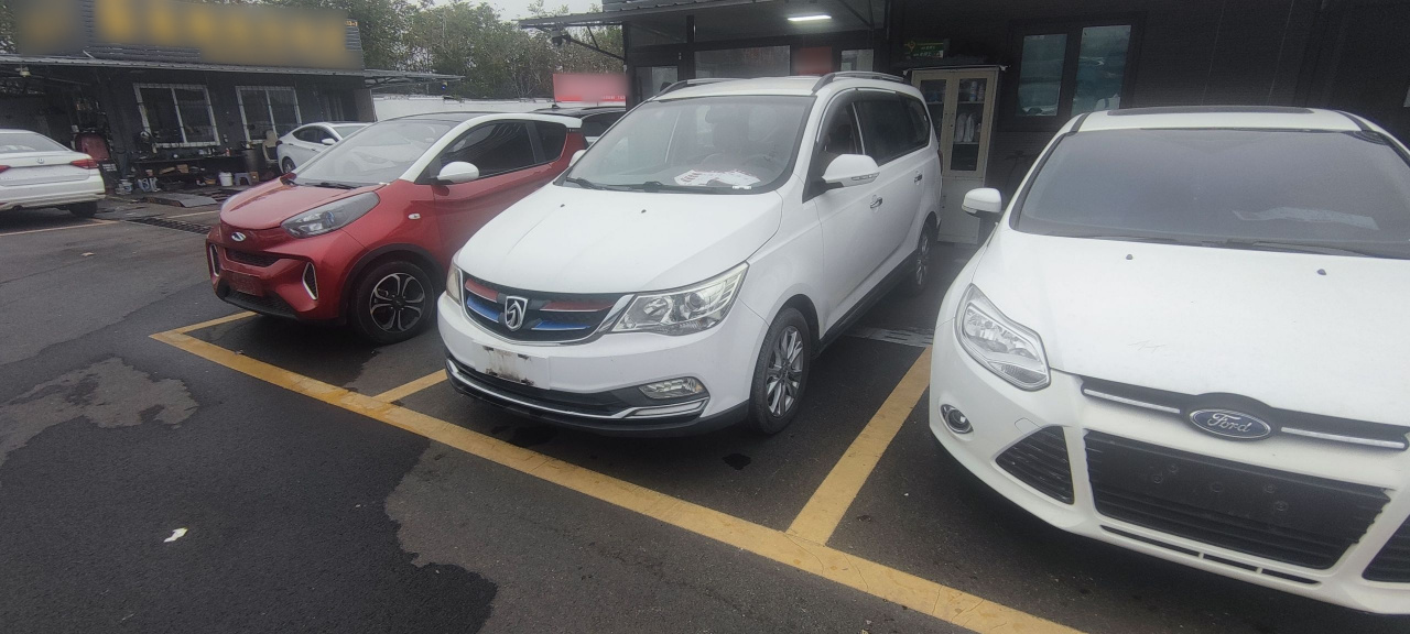 730 2016 1.5L MT Comfort 7-Seater China V photo 2