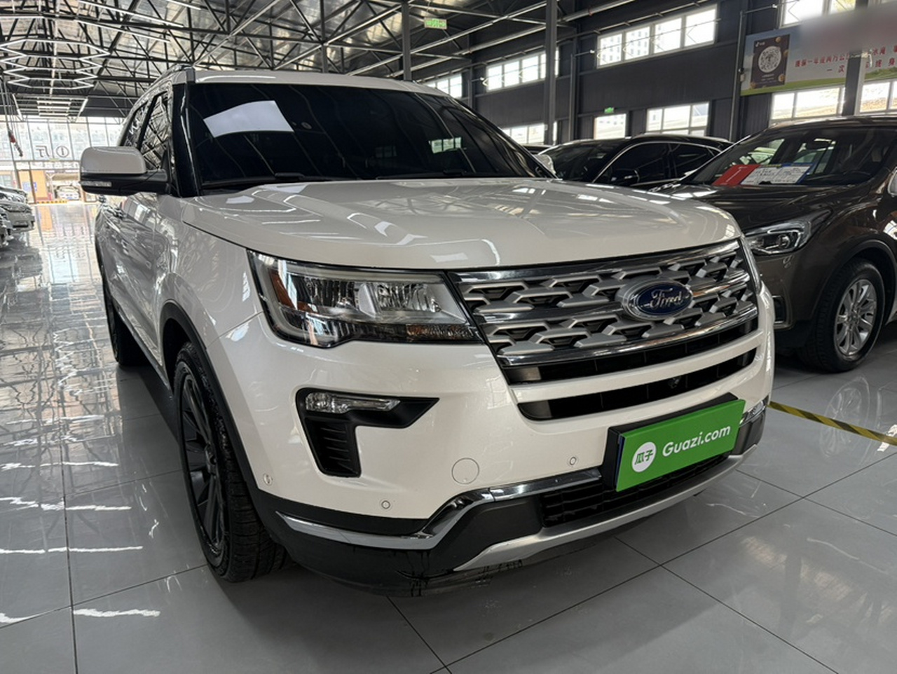 Explorer Imported 2017 2.3T Elite photo 2