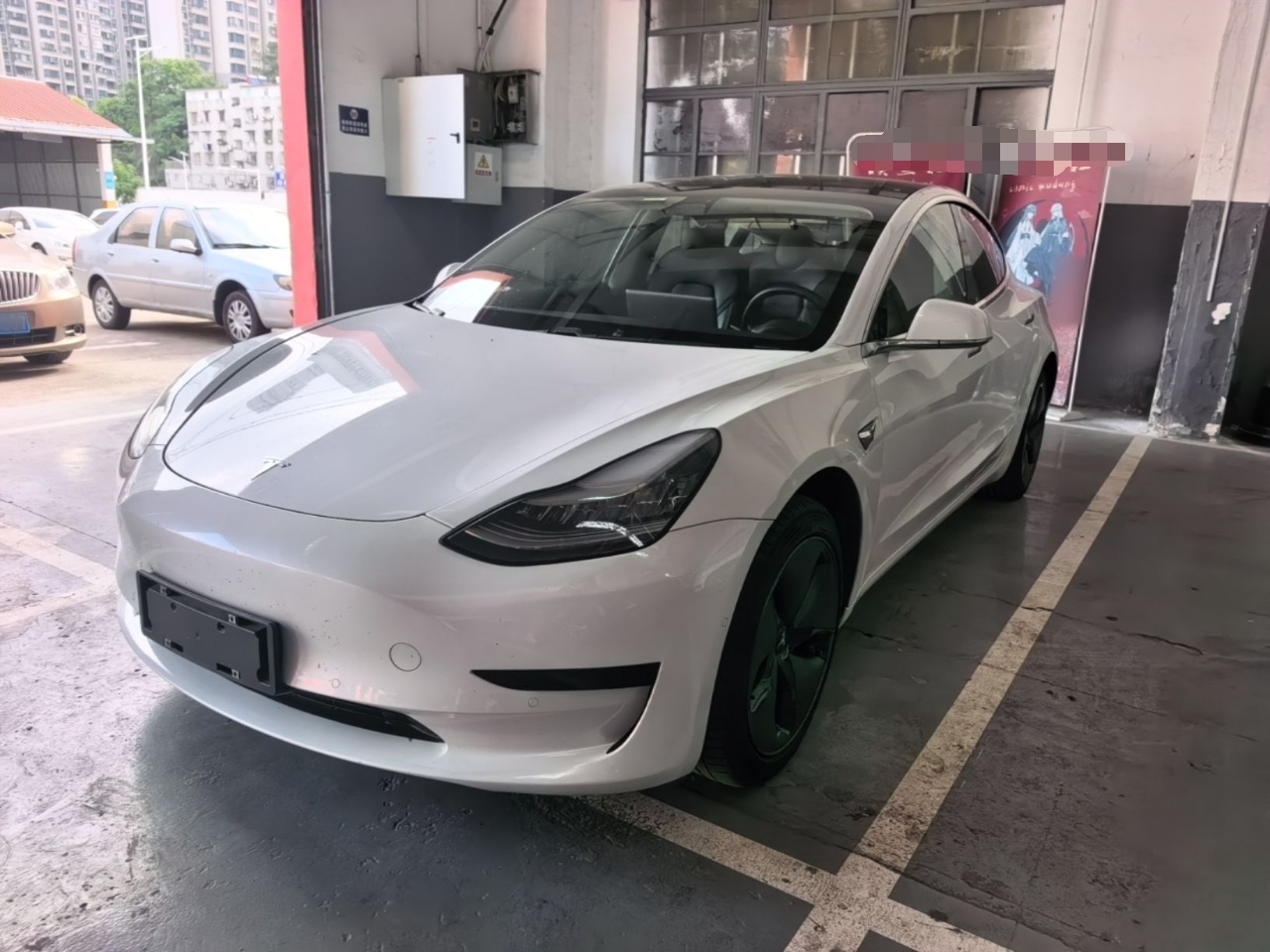Model 3 2019 Standard Range RWD Upgraded