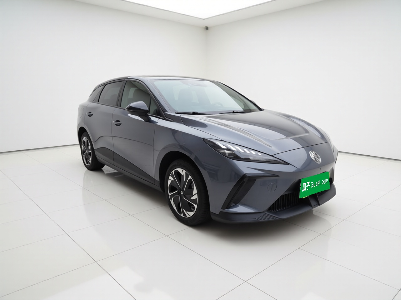 MG4 EV 2022 425km Luxury photo 3