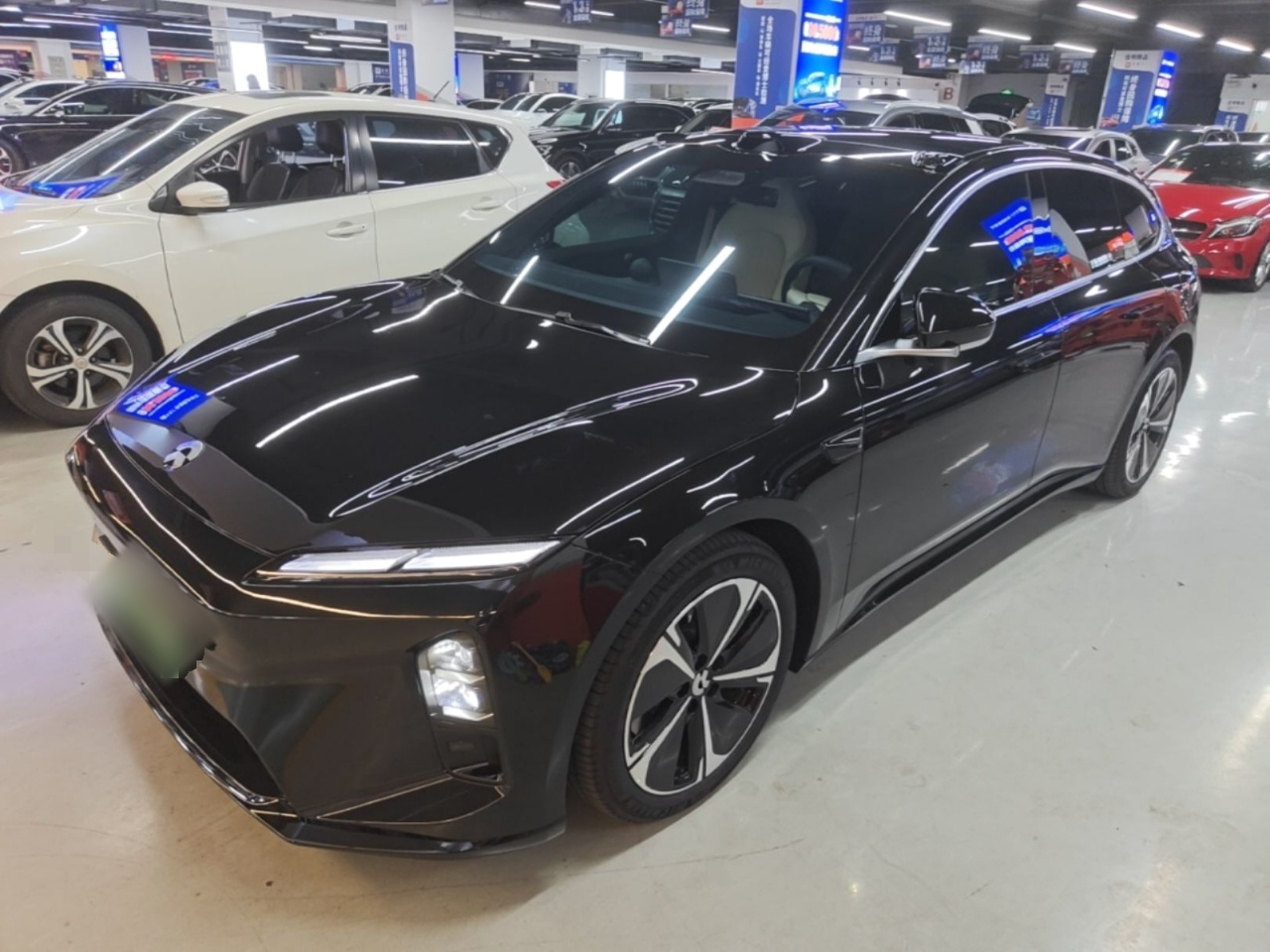 ET5T 2025 75kWh Touring