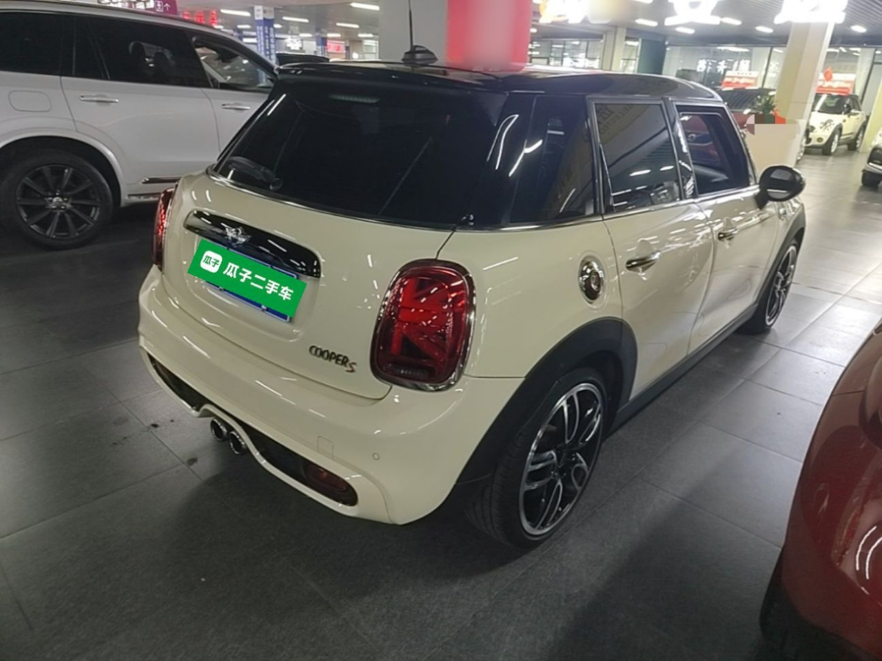 2015 2.0T COOPER S 5-Door photo 4