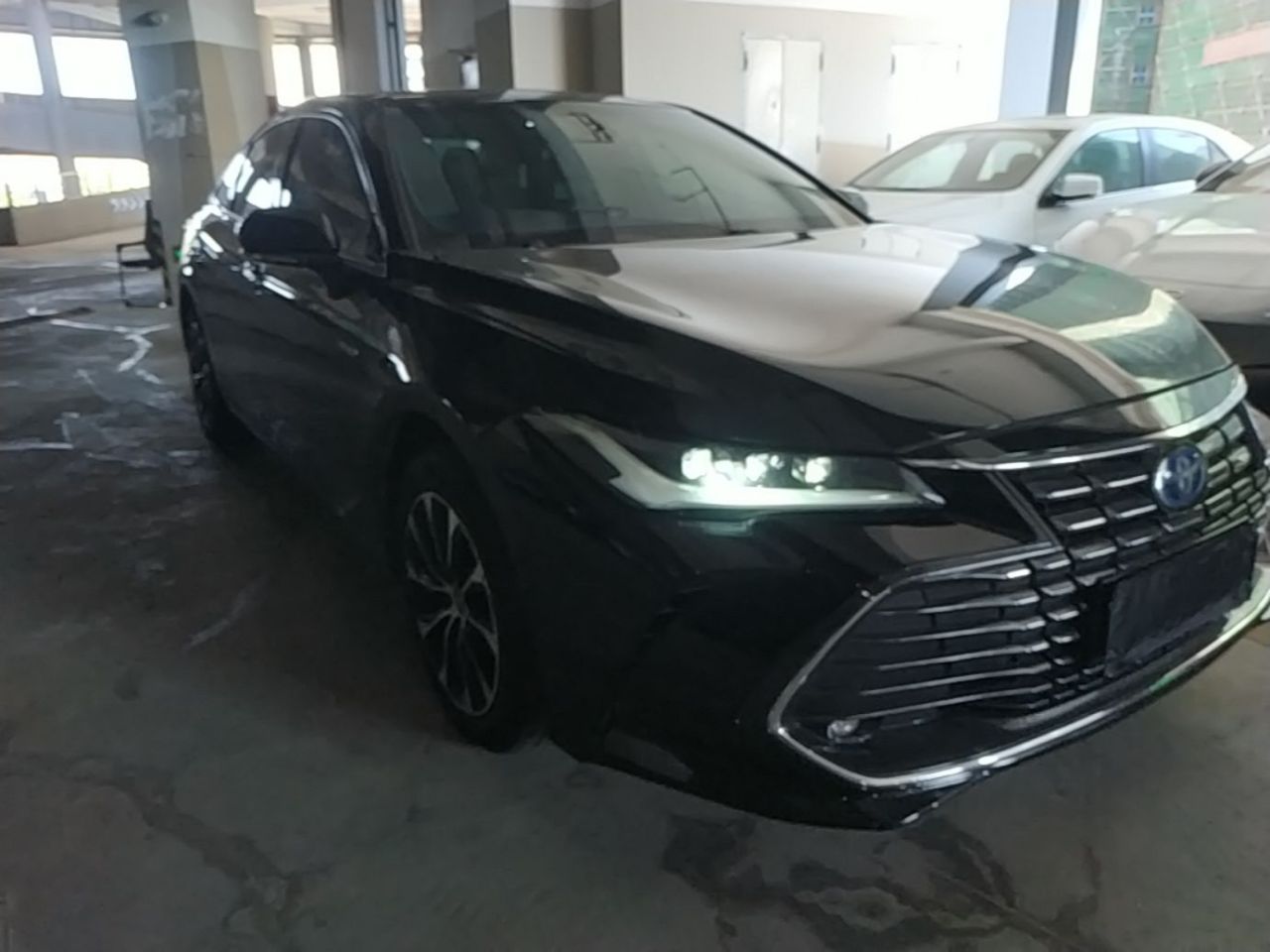 Avalon 2022 Hybrid 2.5L Luxury photo 3