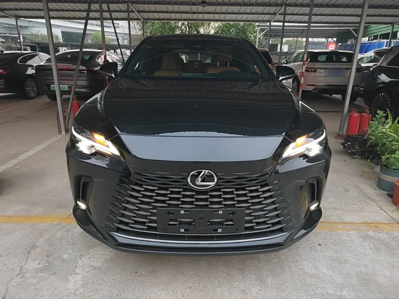 RX 2026 300 AWD photo 2