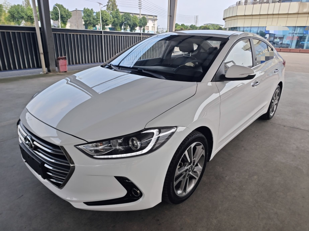 Elantra 2016 1.6L AT Smart Elite