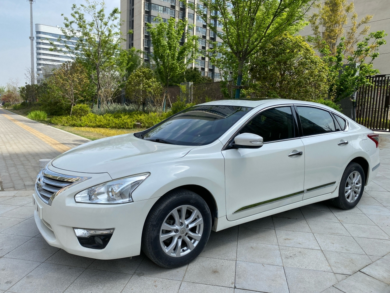 Teana 2013 2.0L XL Comfort