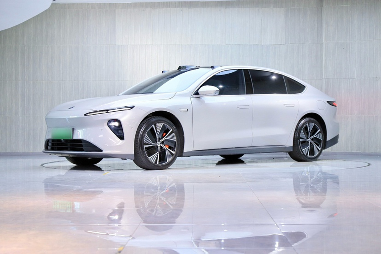 ET7 2023 75kWh