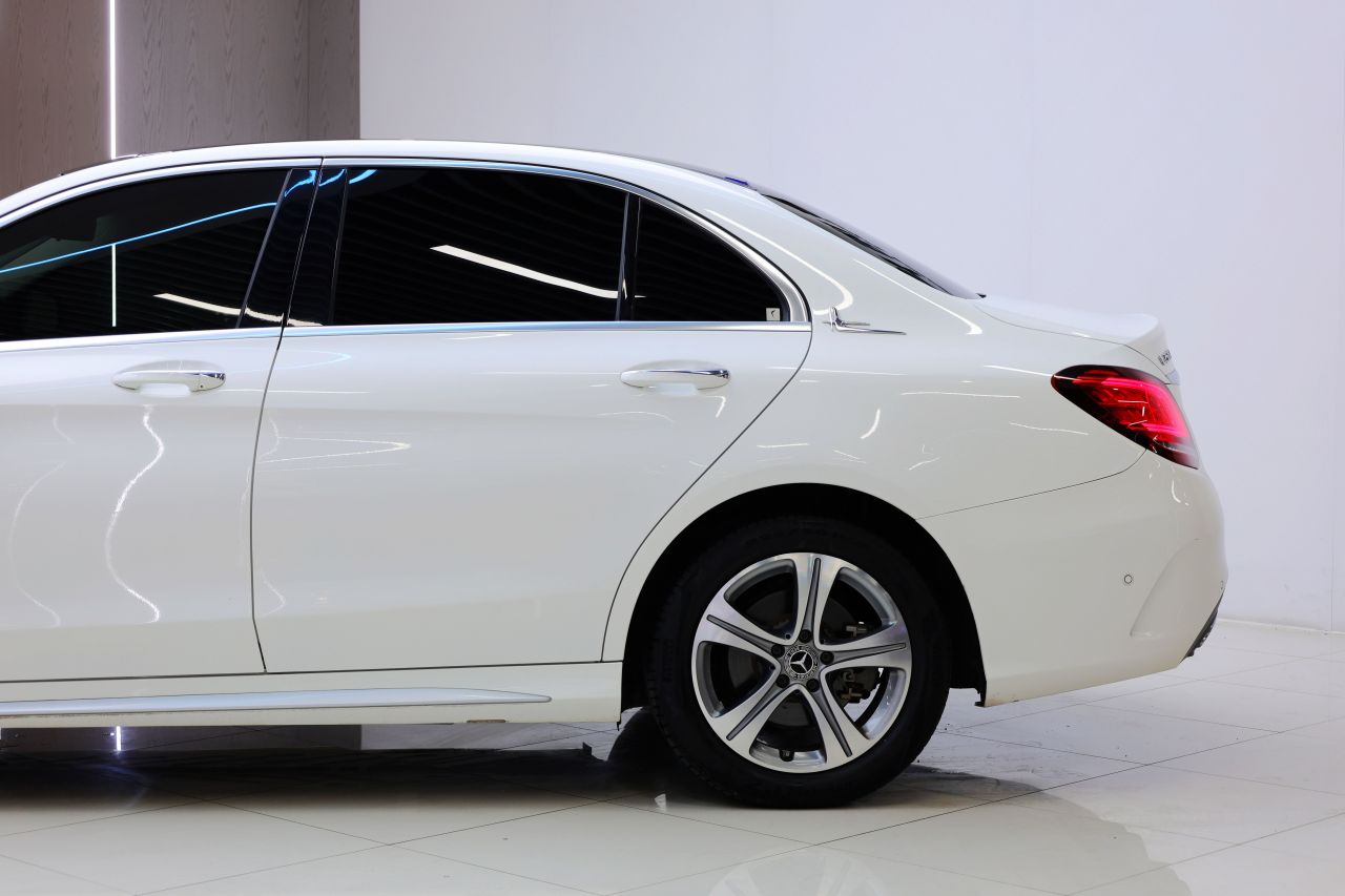 C-Class 2021 C 260 L Sport photo 4