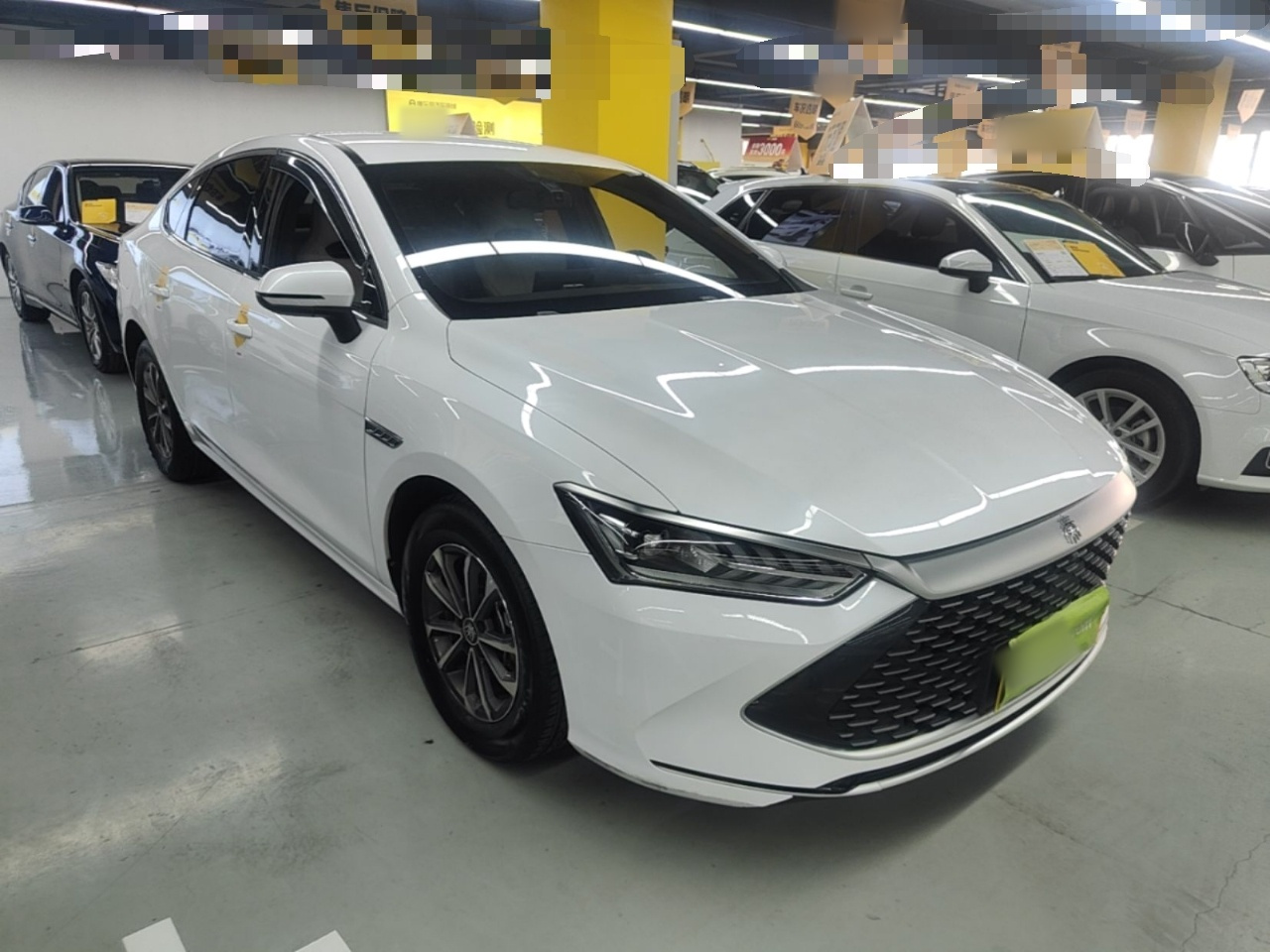 Qin PLUS 2024 Honor DM-i 55KM Leading photo 3