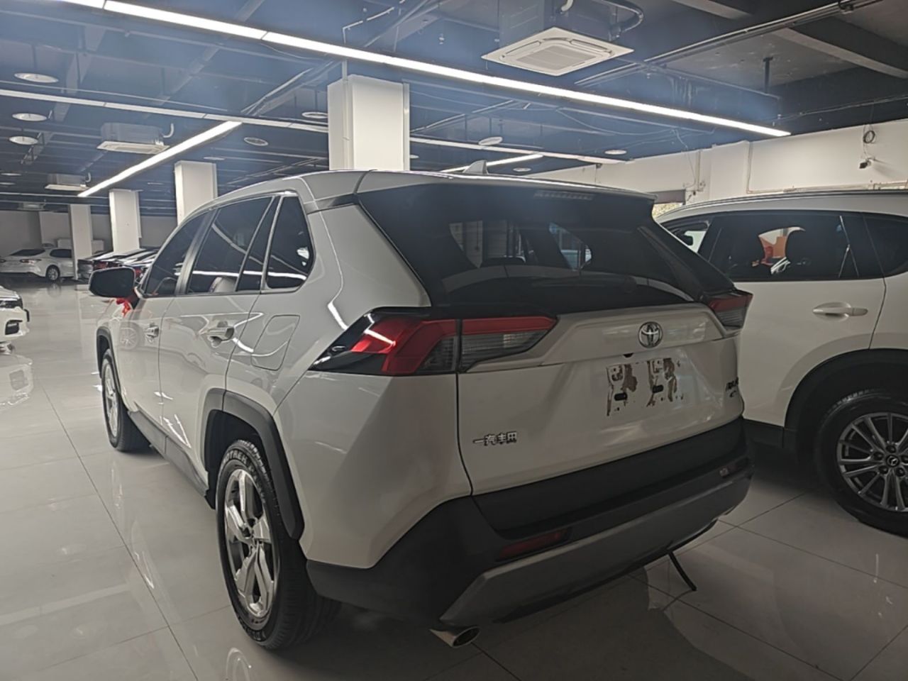 RAV4 2020 2.0L CVT AWD photo 4