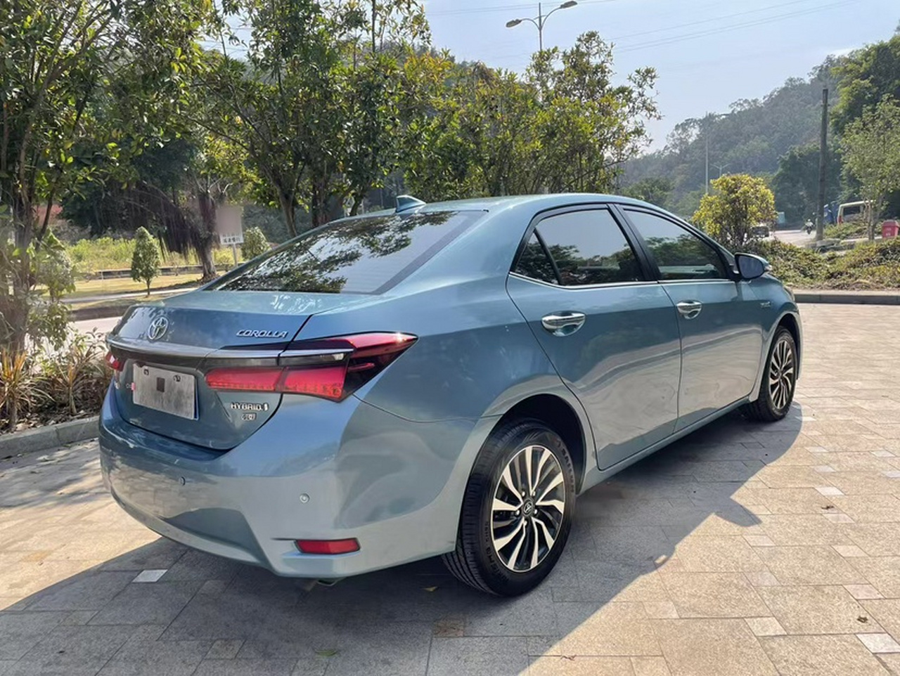 Corolla 2017 Facelift Hybrid 1.8L E-CVT Leading photo 4