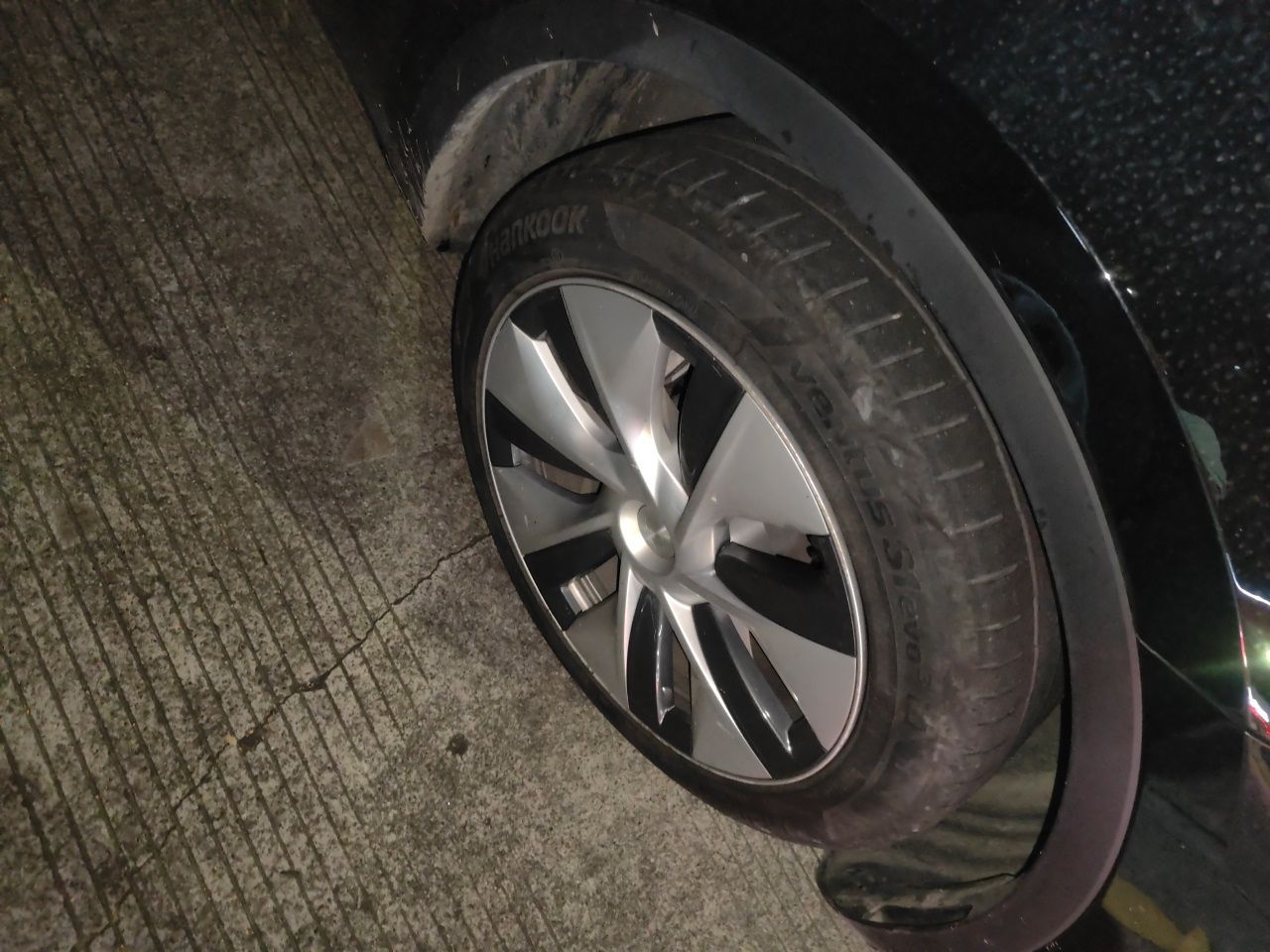 Model Y 2022 Facelift RWD photo 5