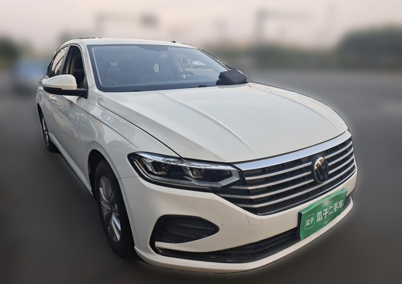Lavida 2023 1.5L AT photo 4