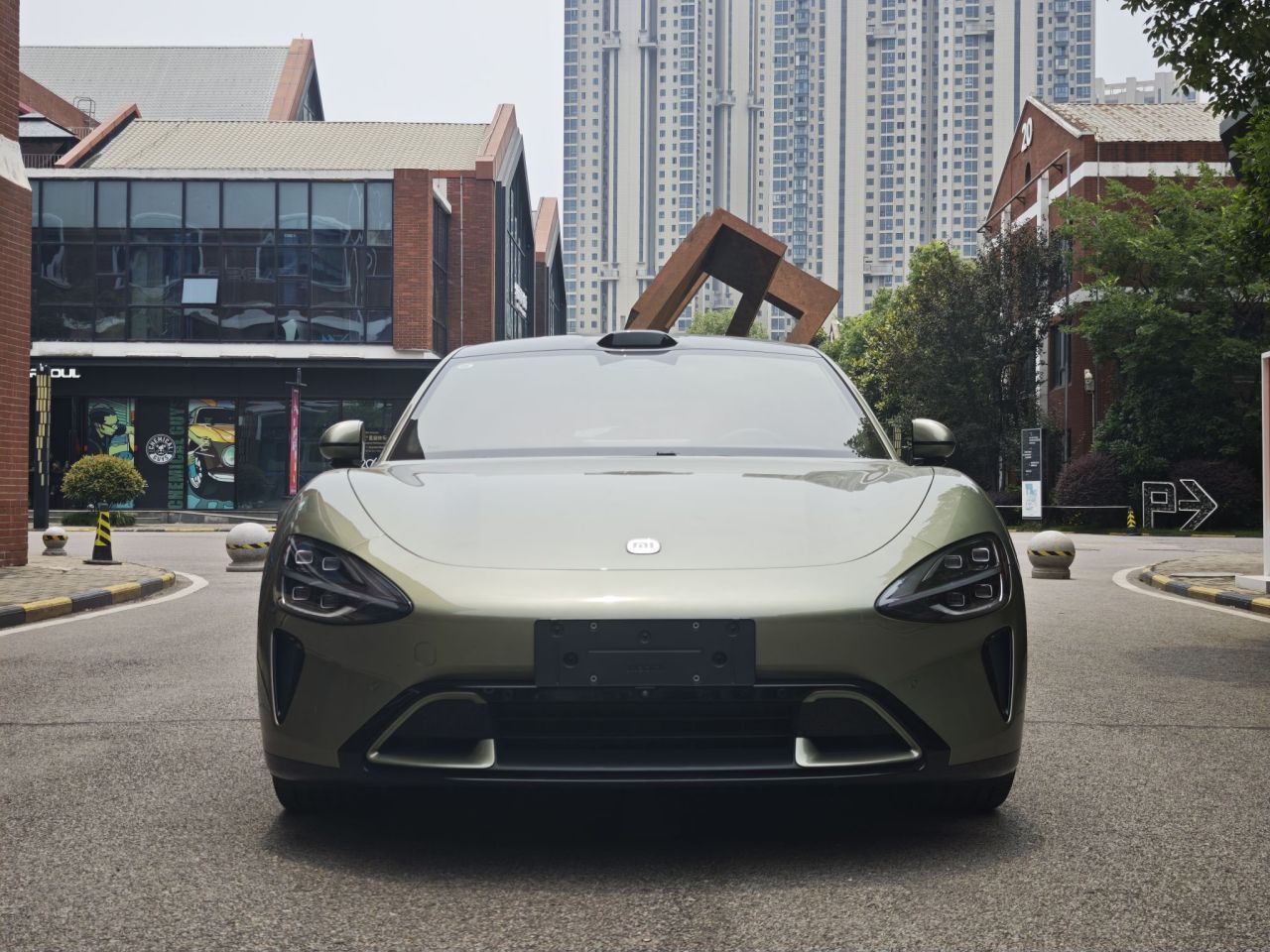 Xiaomi SU7 2024 AWD Extended Range High-end ADAS Max photo 2