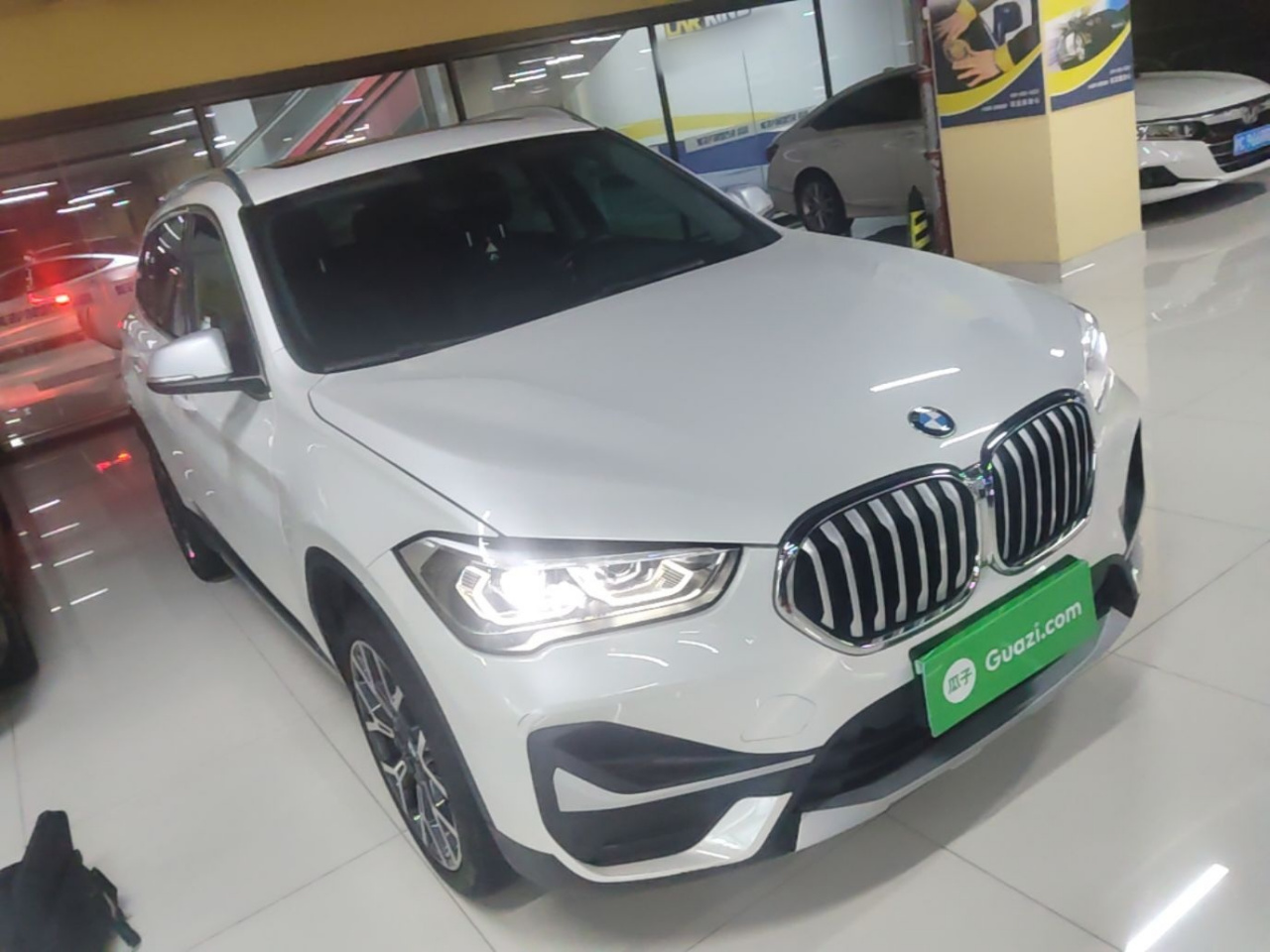 X1 2022 Facelift xDrive25Li Exclusive photo 3