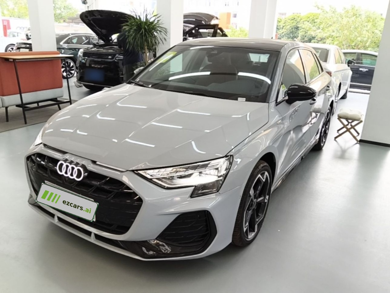 A3 2026 Sportback 35TFSI Flying Spur Exclusive + Luxury