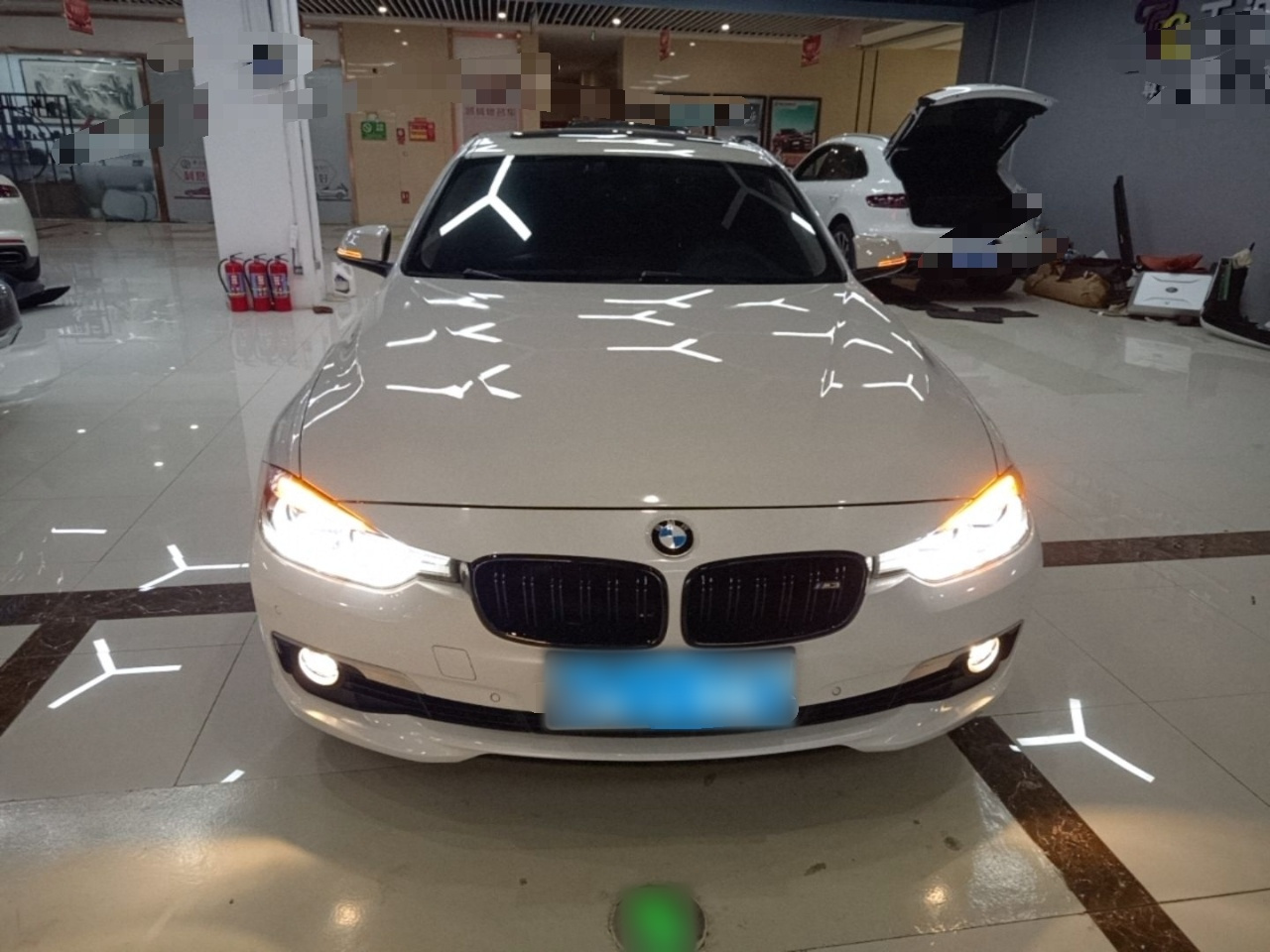 3 Series 2018 320Li xDrive Fashion photo 2
