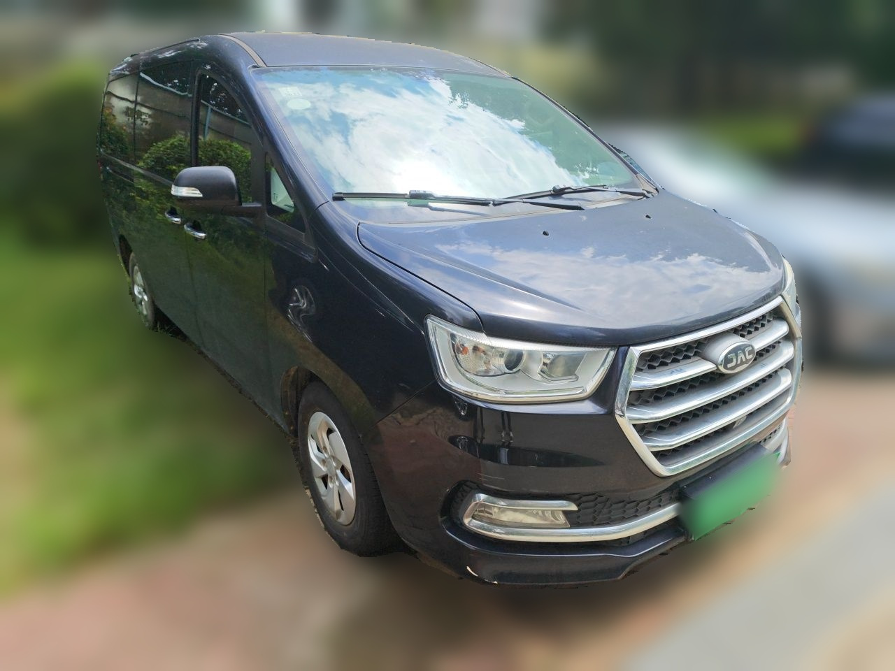 Refine M4 2016 2.0L MT Luxury photo 3