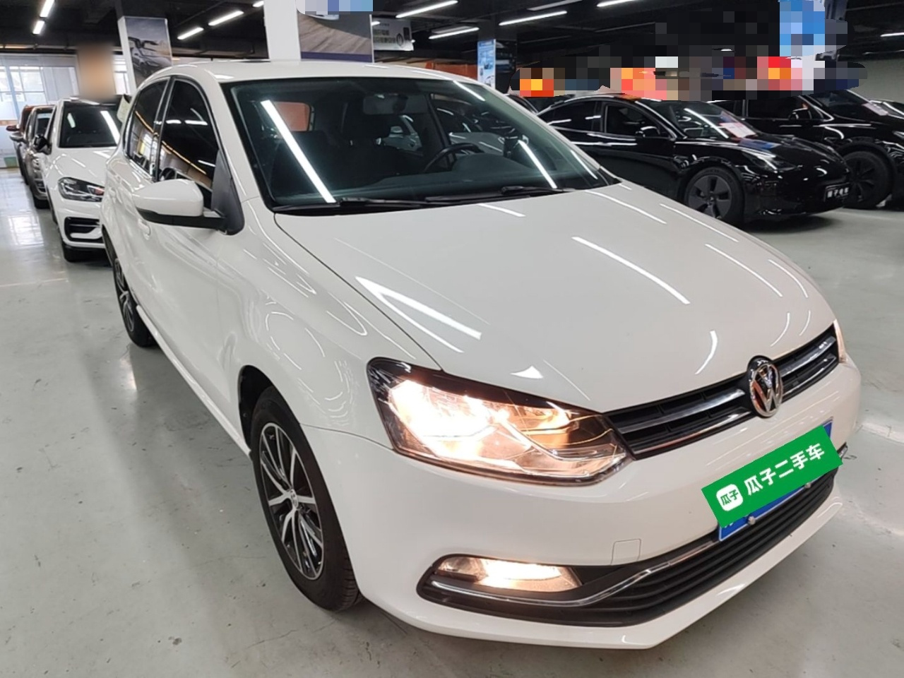 Polo 2016 1.6L AT Comfort photo 3