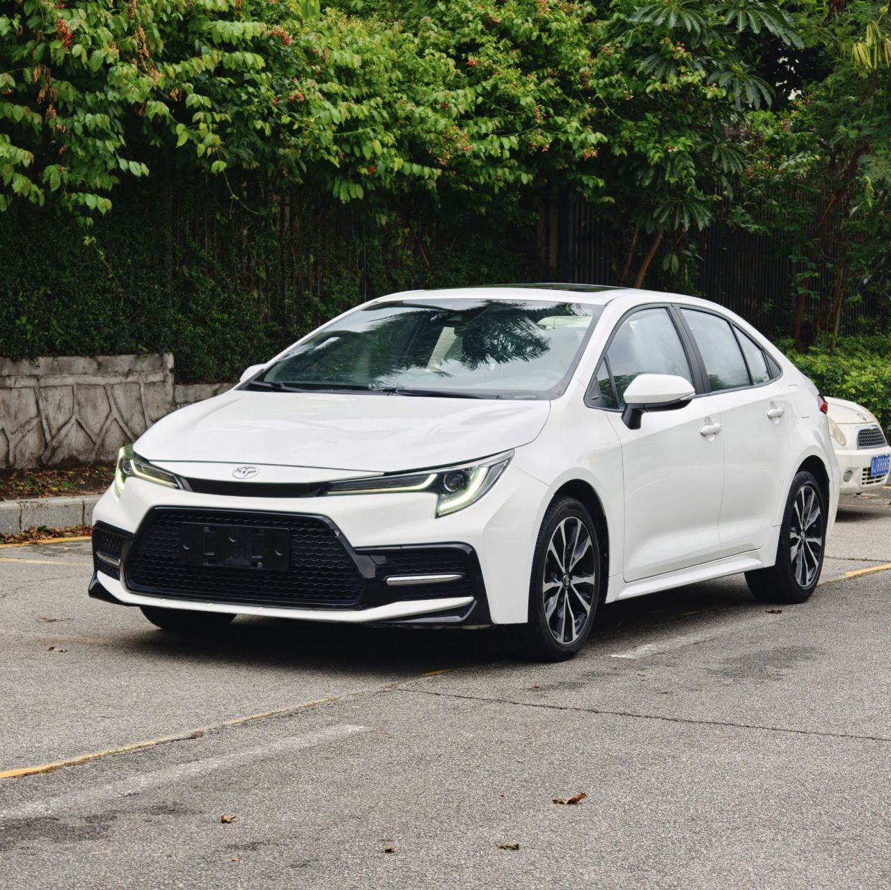 Levin 2022 185T CVT Sport