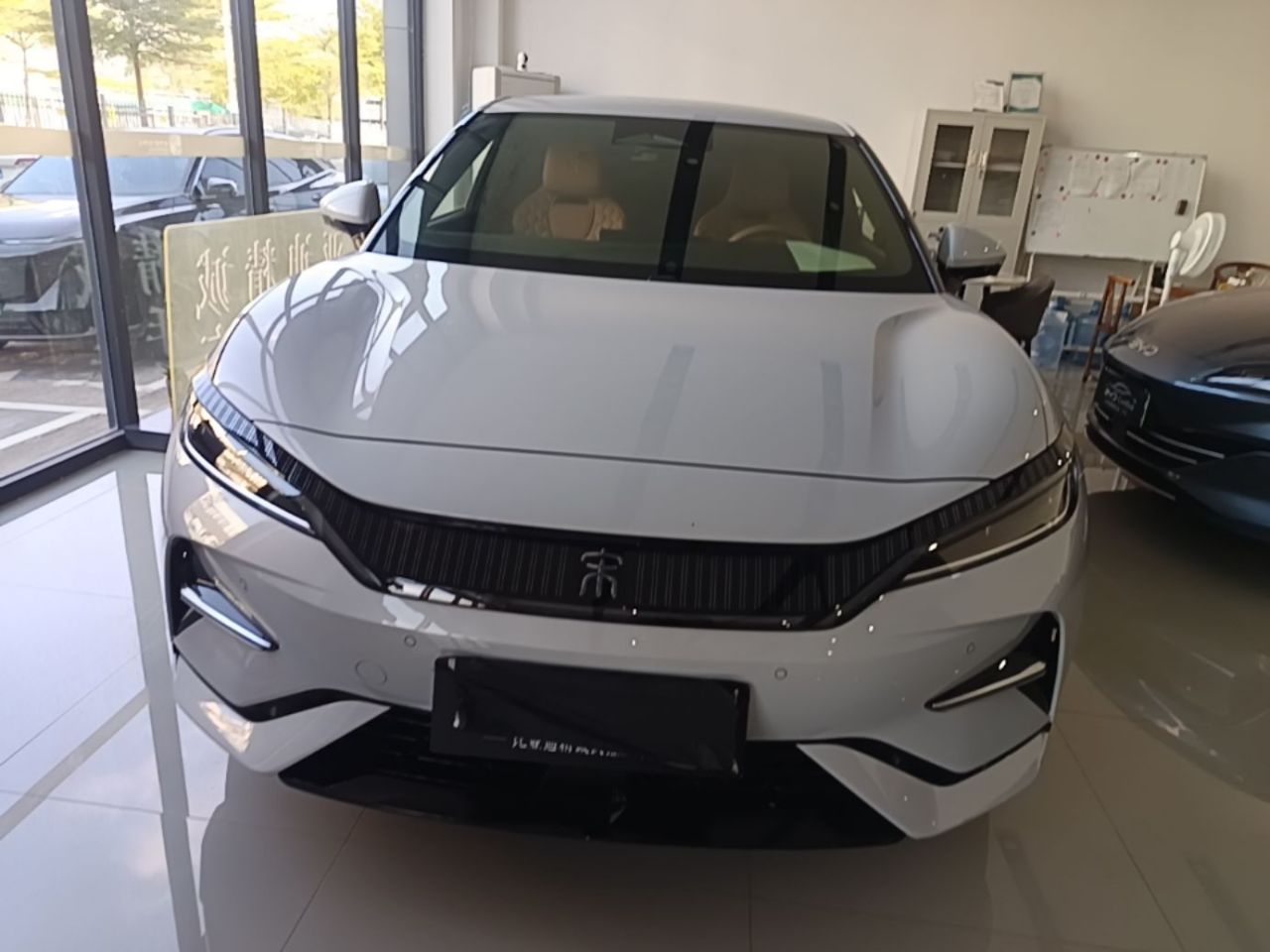 Song L EV 2024 662km Excellence photo 2