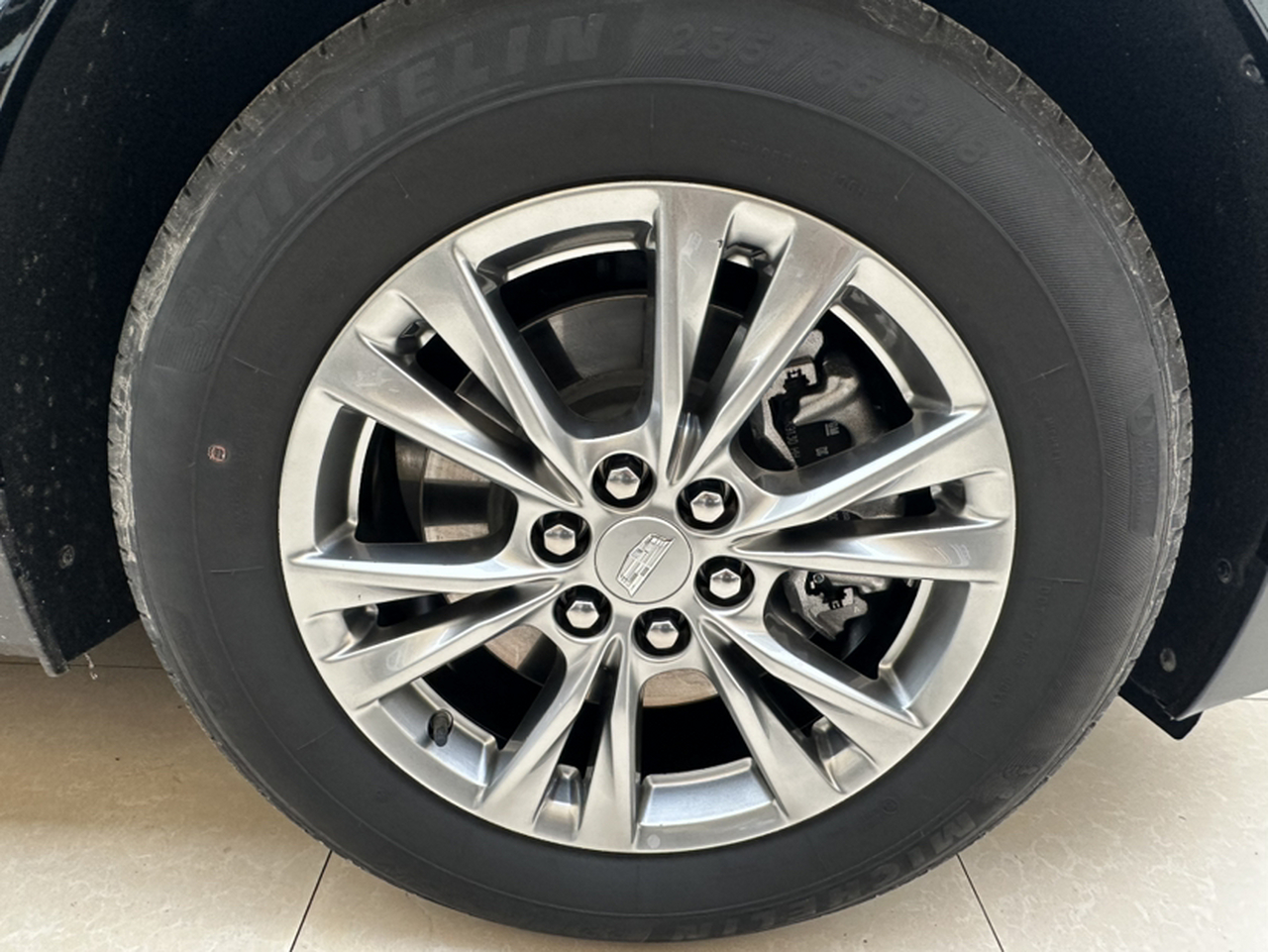 XT5 2021 2.0T AWD Luxury photo 2