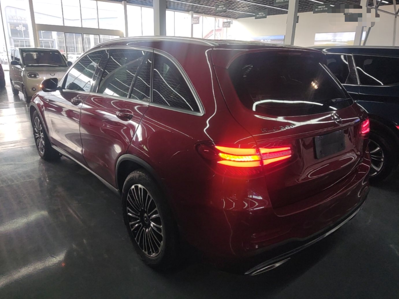 GLC 2018 GLC 260 4MATIC Dynamic photo 4