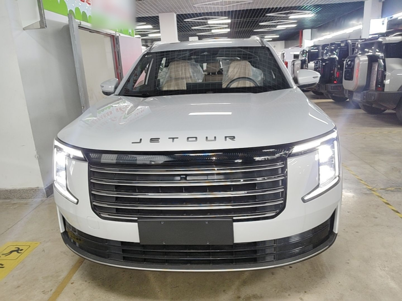 X70L 2026 1.5TD DCT Comfort 7-Seater photo 2