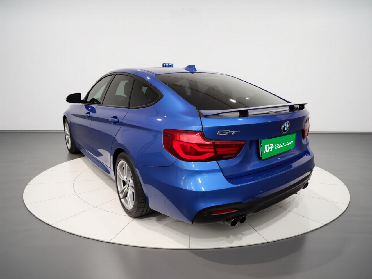 3 SeriesGT 2019 320i M Sport Package photo 4