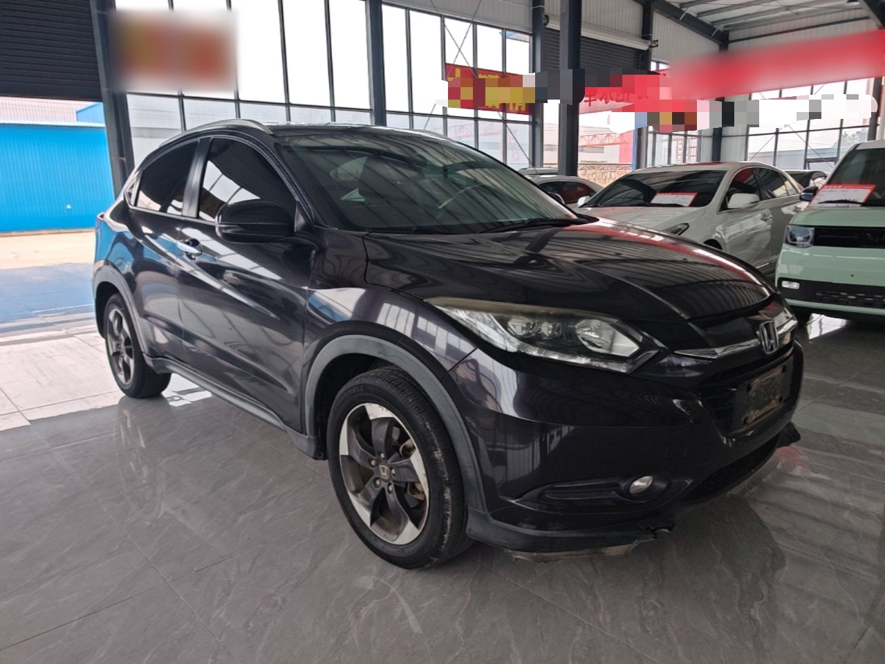 Vezel 2015 1.8L CVT RWD Luxury photo 3