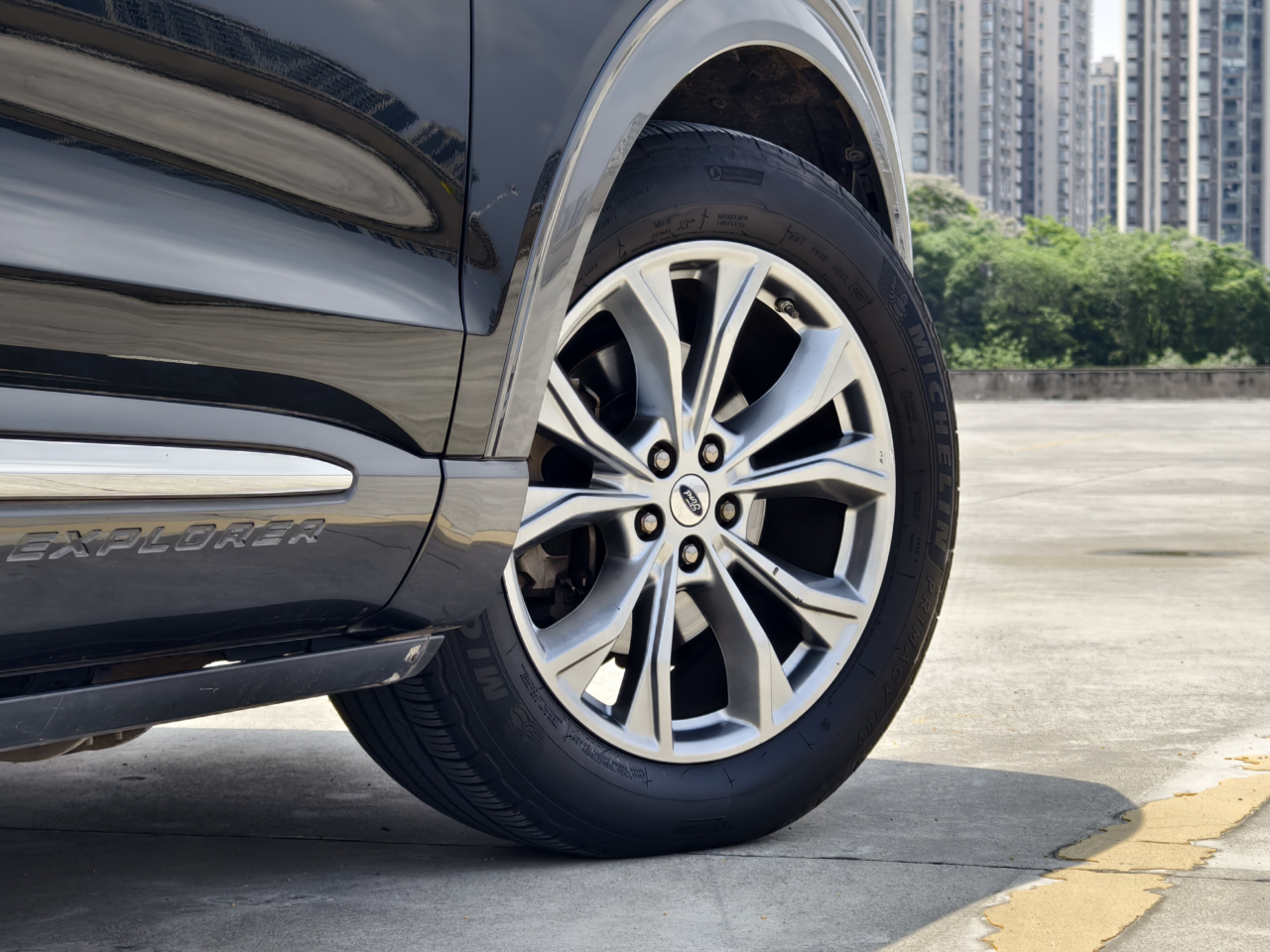 Explorer 2020 EcoBoost 285 AWD 7-Seater photo 3