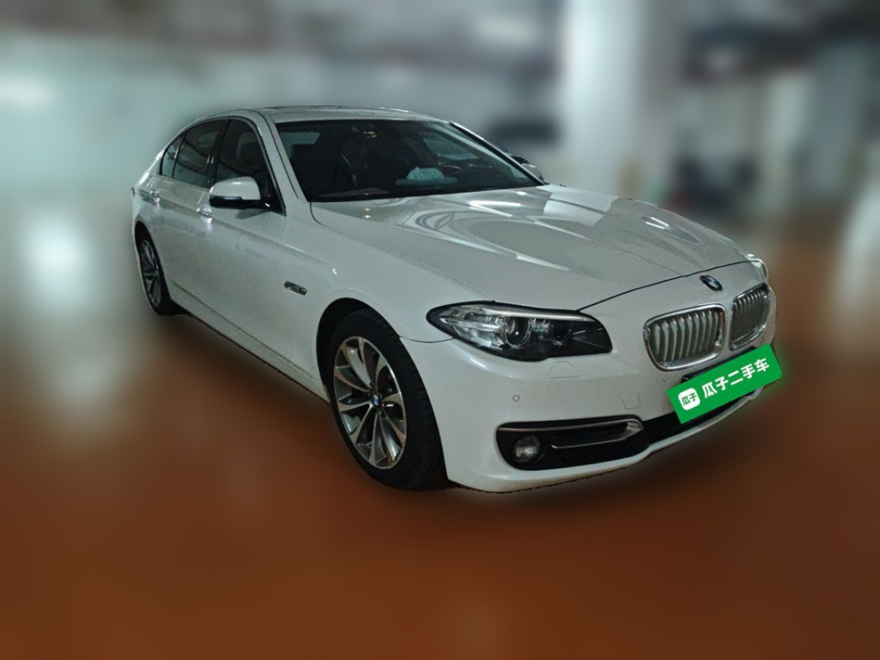 5 Series 2013 525Li photo 3
