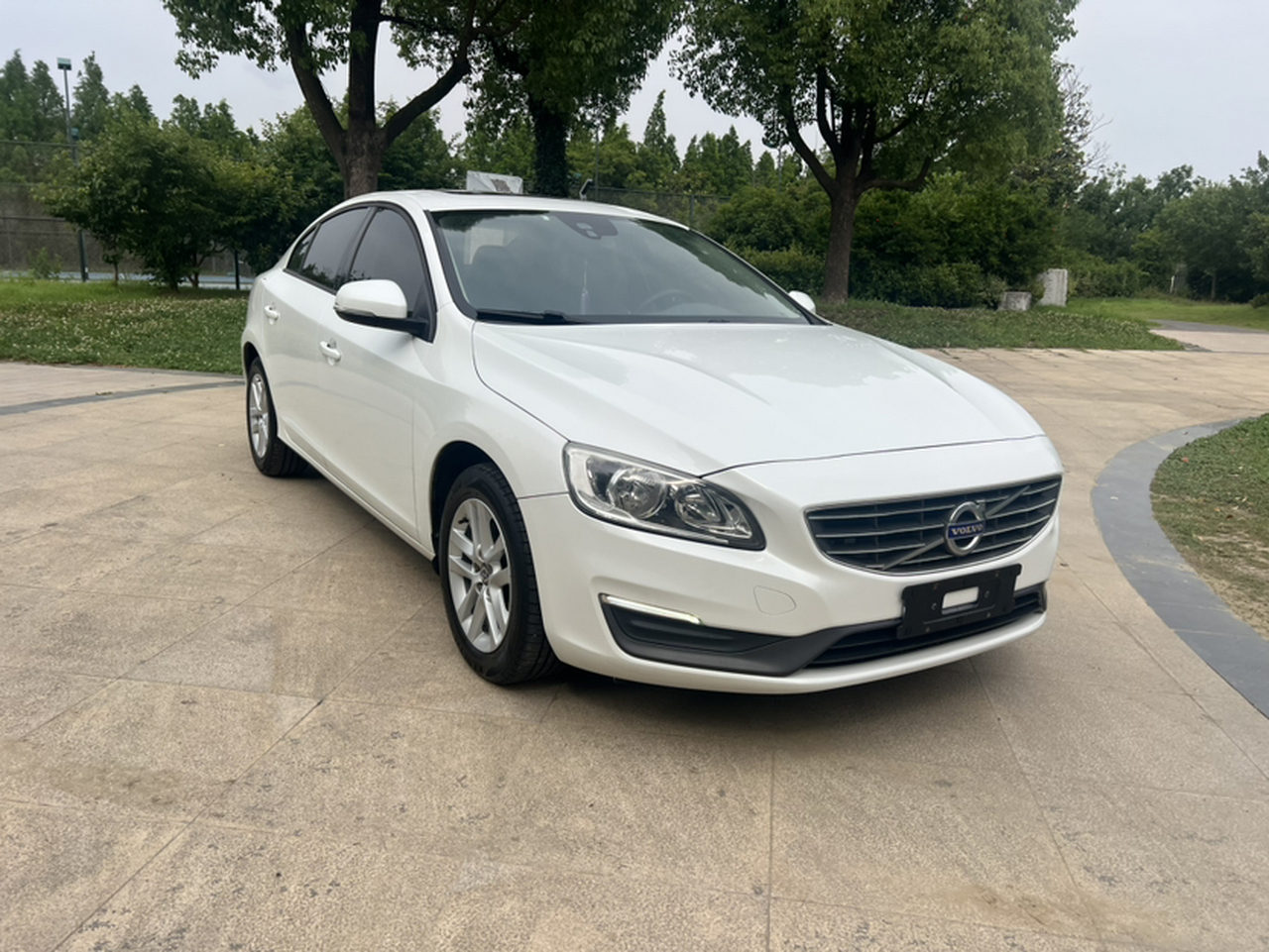 S60 2016 S60L T3 photo 4