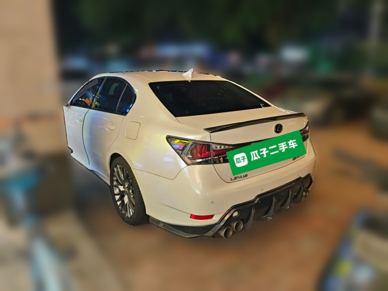 GS 2017 300 Leading photo 4